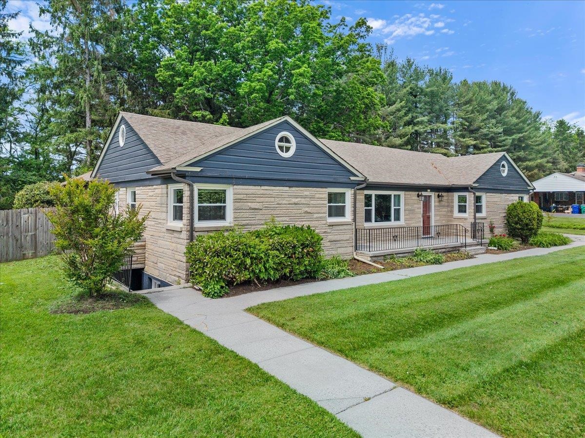 817 Hutcheson Drive
