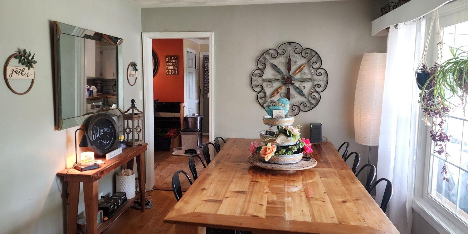712 Mercer Road