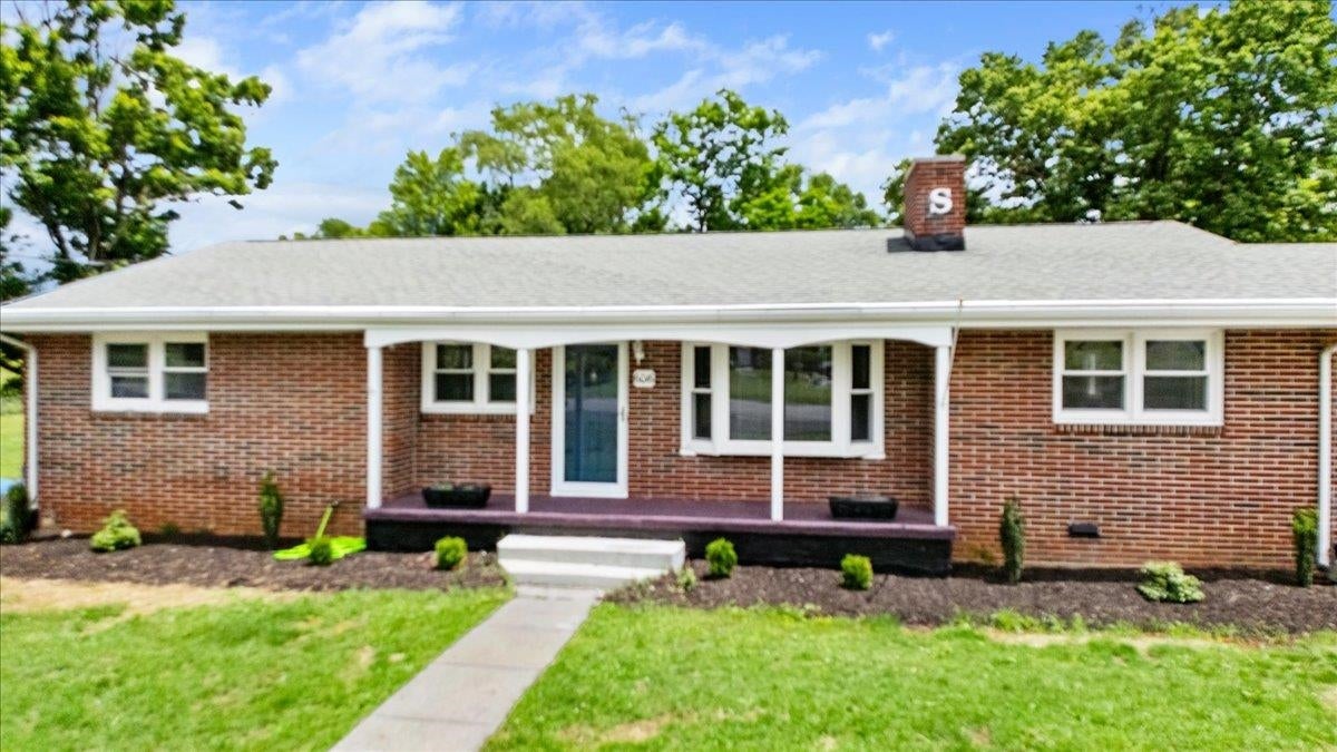 Listing 11