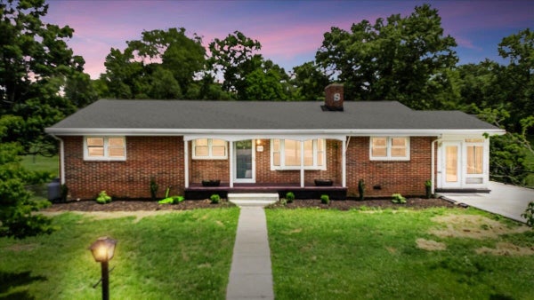 6016 BELSPRING RD, FAIRLAWN, VA 24141 - Image 22de0b9c2e61d525d2d863300a6b26e7/3520468084