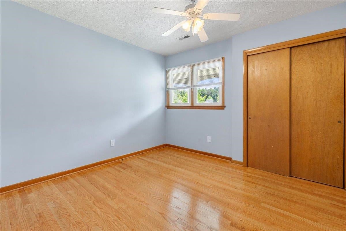 Listing 11
