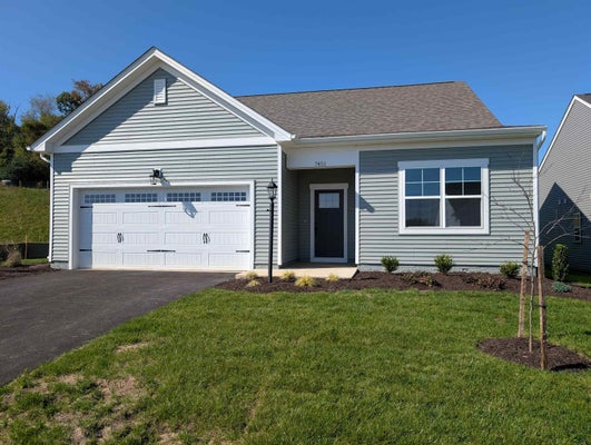7451 KING'S POINTE DRIVE, FAIRLAWN, VA 24141 - Image 27bcb30e5301ac77f5eece7d9868962d/774406206