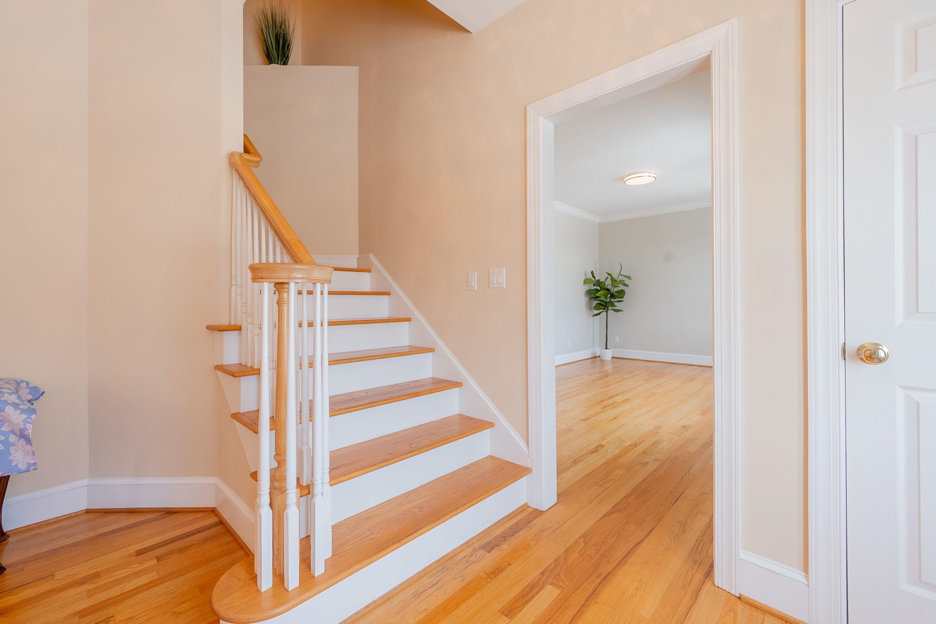 206 SPICKARD Street