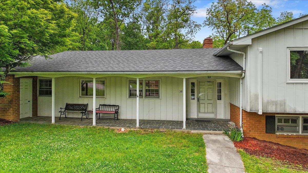 611 Landsdowne Drive