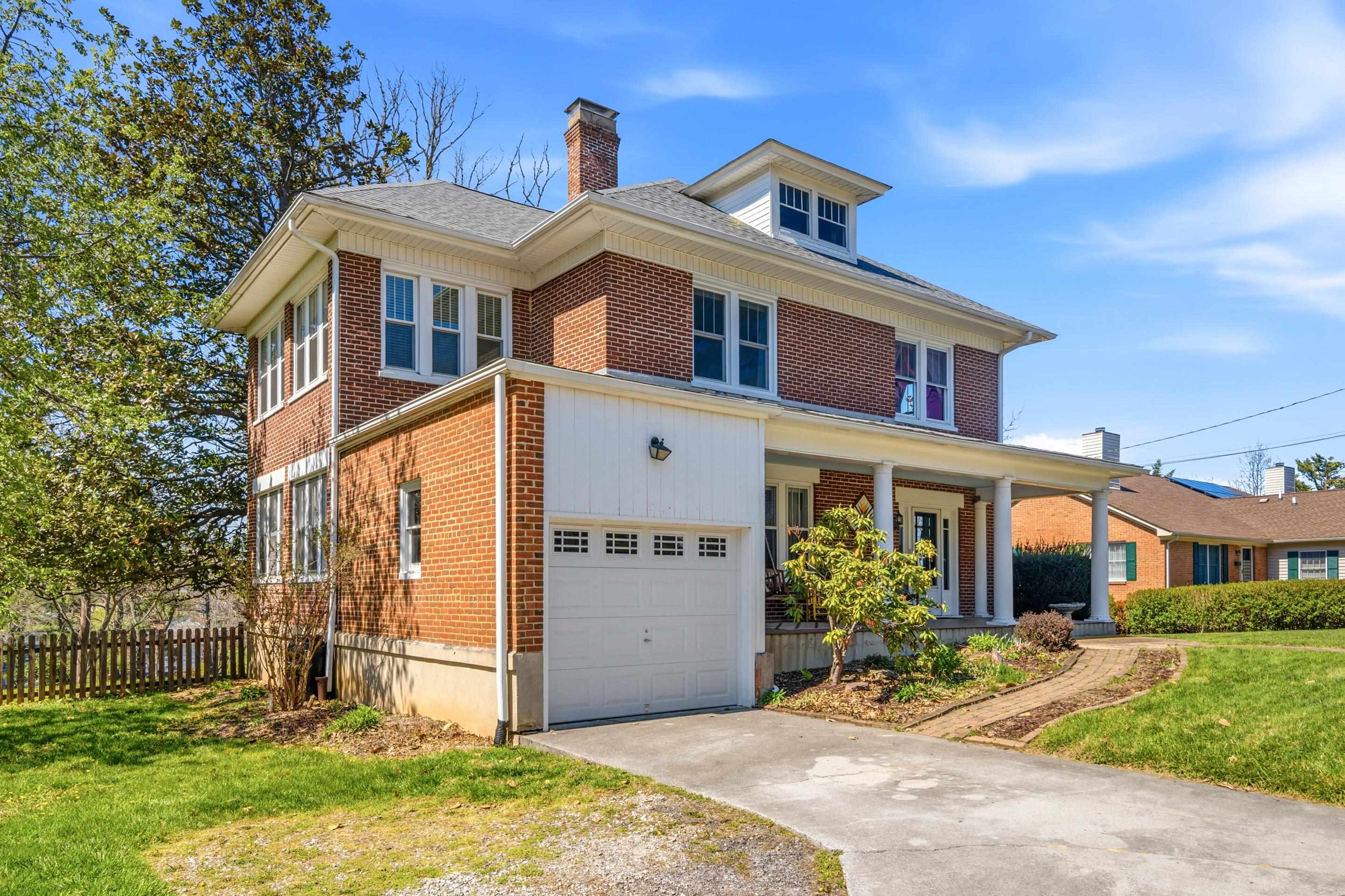 805 W Main Street