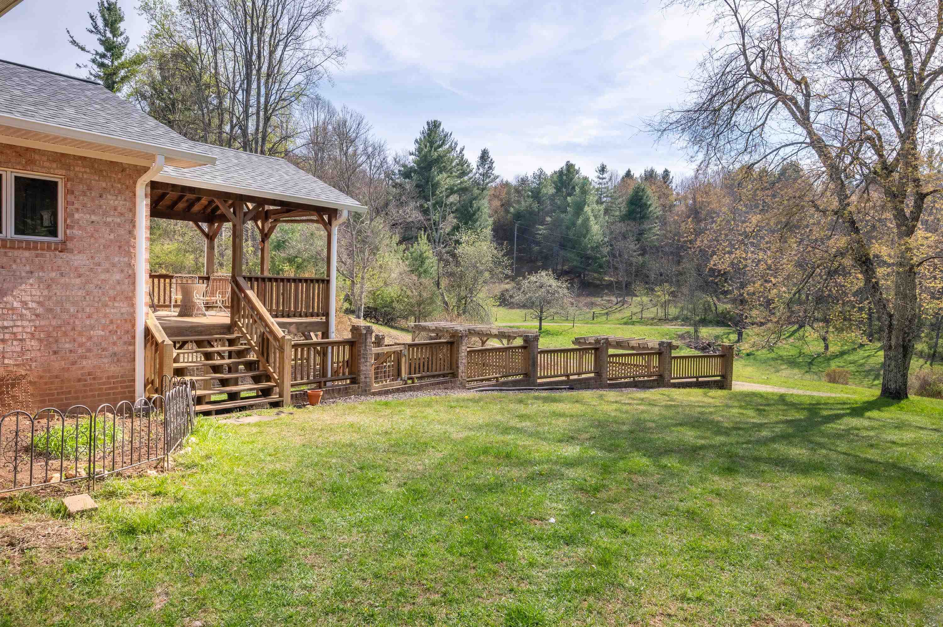 Listing 213
