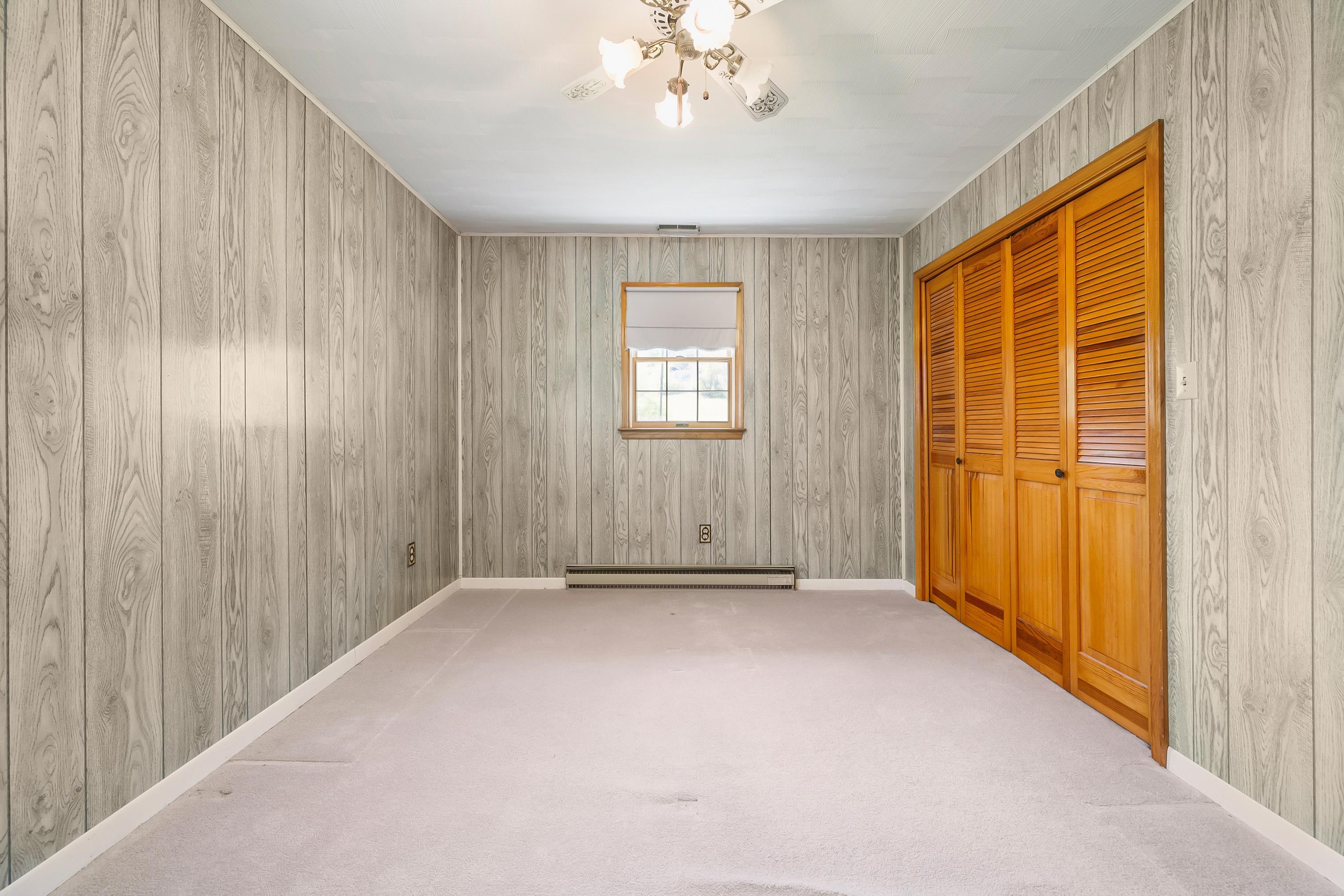 Rural Retreat, Virginia 24368, United States, 3 Bedrooms Bedrooms, ,3 BathroomsBathrooms,Residential,Pending,59132