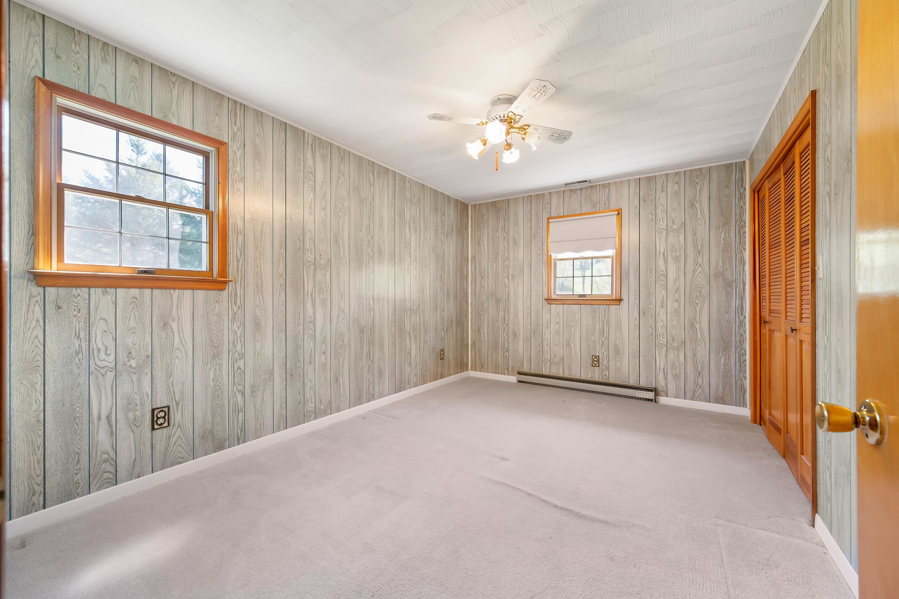 Rural Retreat, Virginia 24368, United States, 3 Bedrooms Bedrooms, ,3 BathroomsBathrooms,Residential,Pending,59132