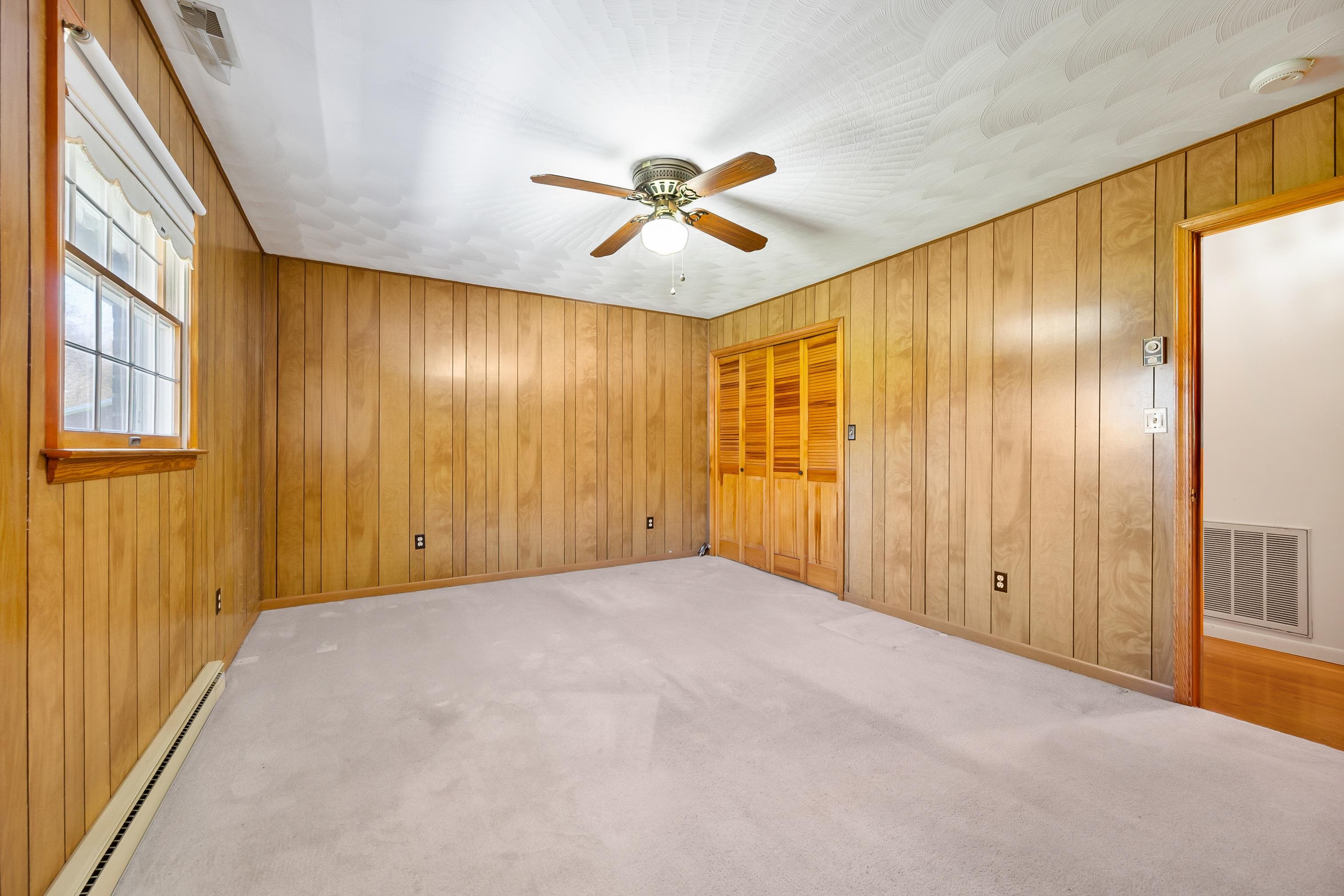 Rural Retreat, Virginia 24368, United States, 3 Bedrooms Bedrooms, ,3 BathroomsBathrooms,Residential,Pending,59132