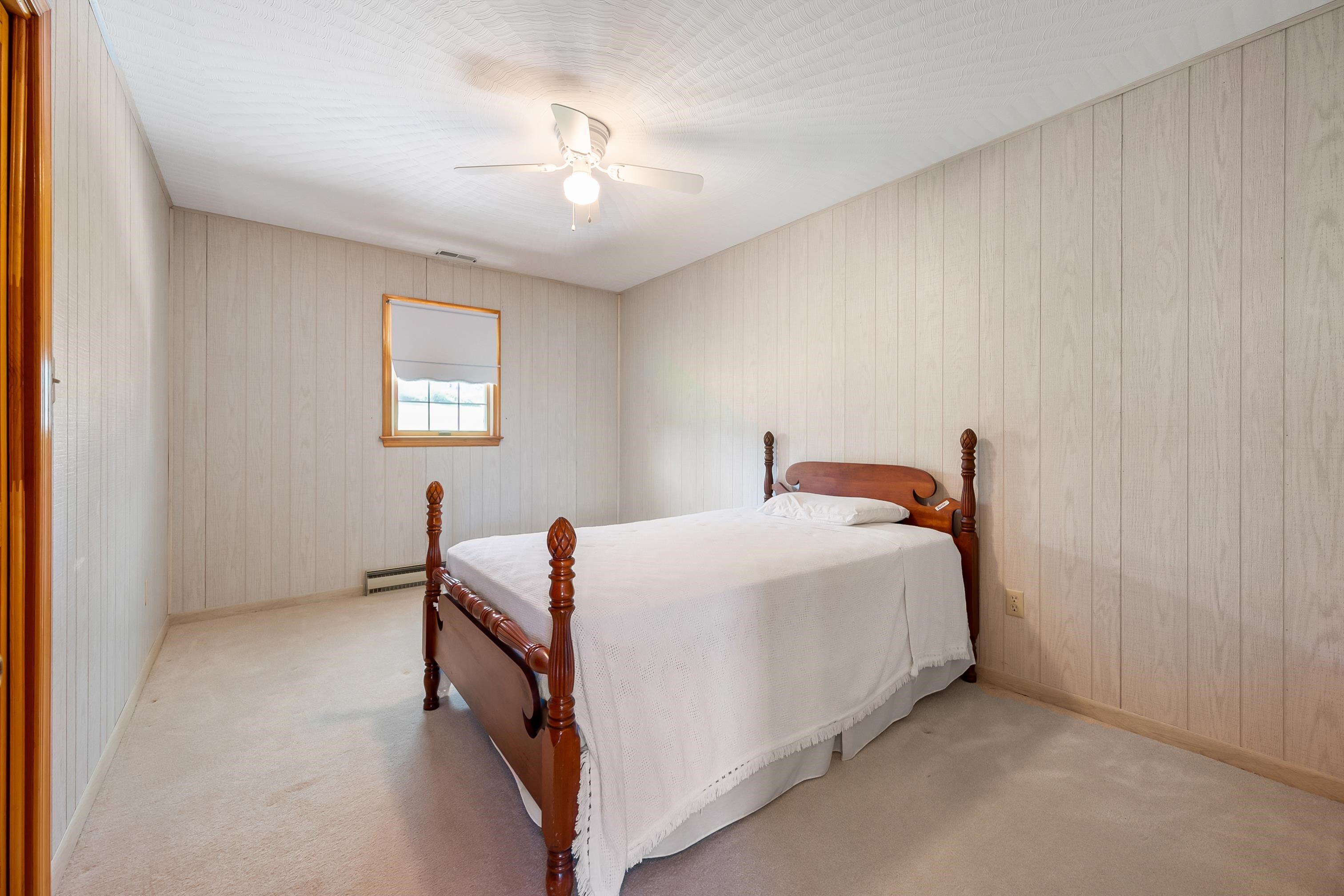 Rural Retreat, Virginia 24368, United States, 3 Bedrooms Bedrooms, ,3 BathroomsBathrooms,Residential,Pending,59132