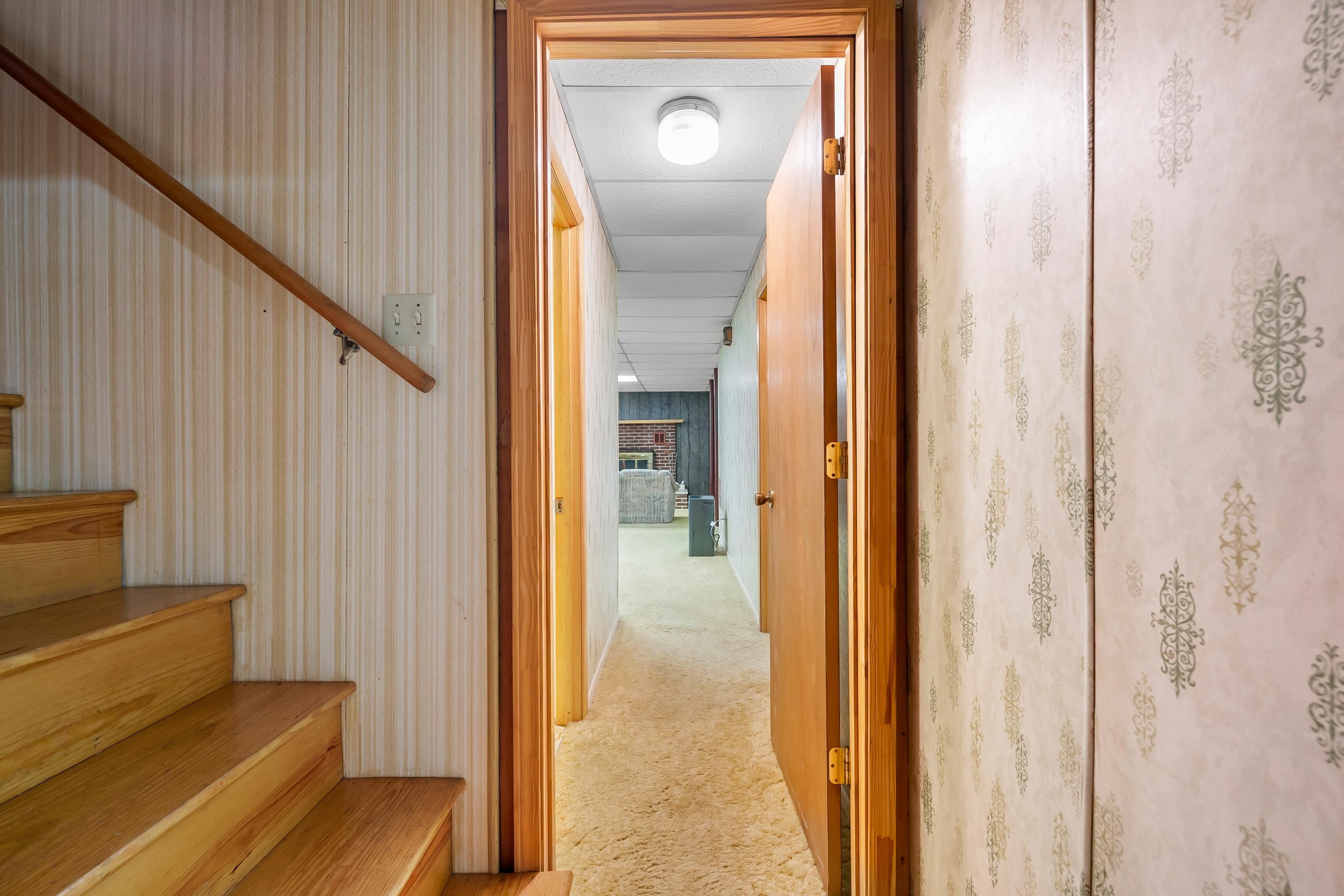 Rural Retreat, Virginia 24368, United States, 3 Bedrooms Bedrooms, ,3 BathroomsBathrooms,Residential,Pending,59132