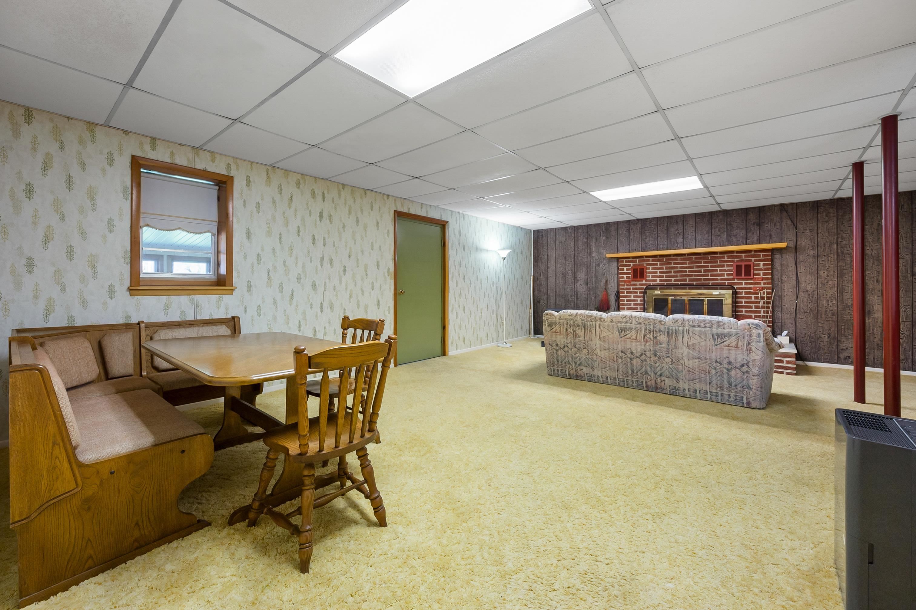 Rural Retreat, Virginia 24368, United States, 3 Bedrooms Bedrooms, ,3 BathroomsBathrooms,Residential,Pending,59132