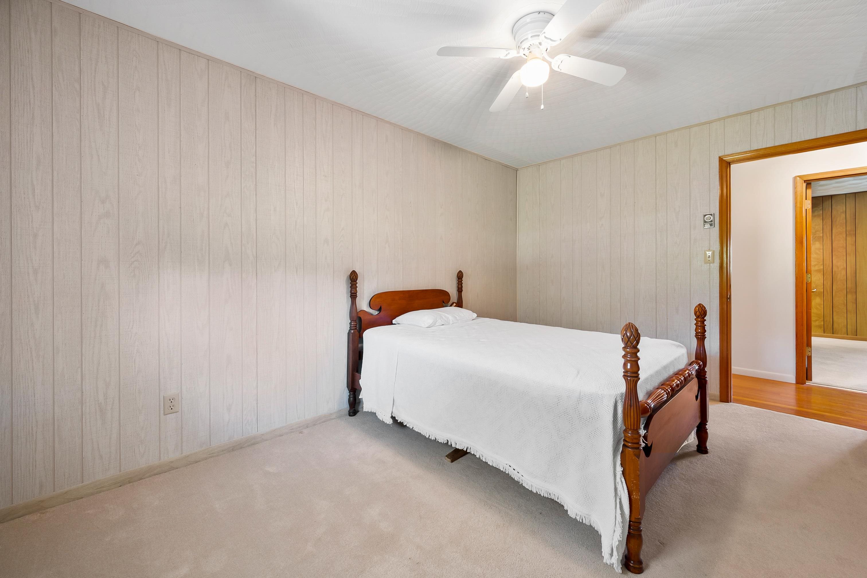 Rural Retreat, Virginia 24368, United States, 3 Bedrooms Bedrooms, ,3 BathroomsBathrooms,Residential,Pending,59132