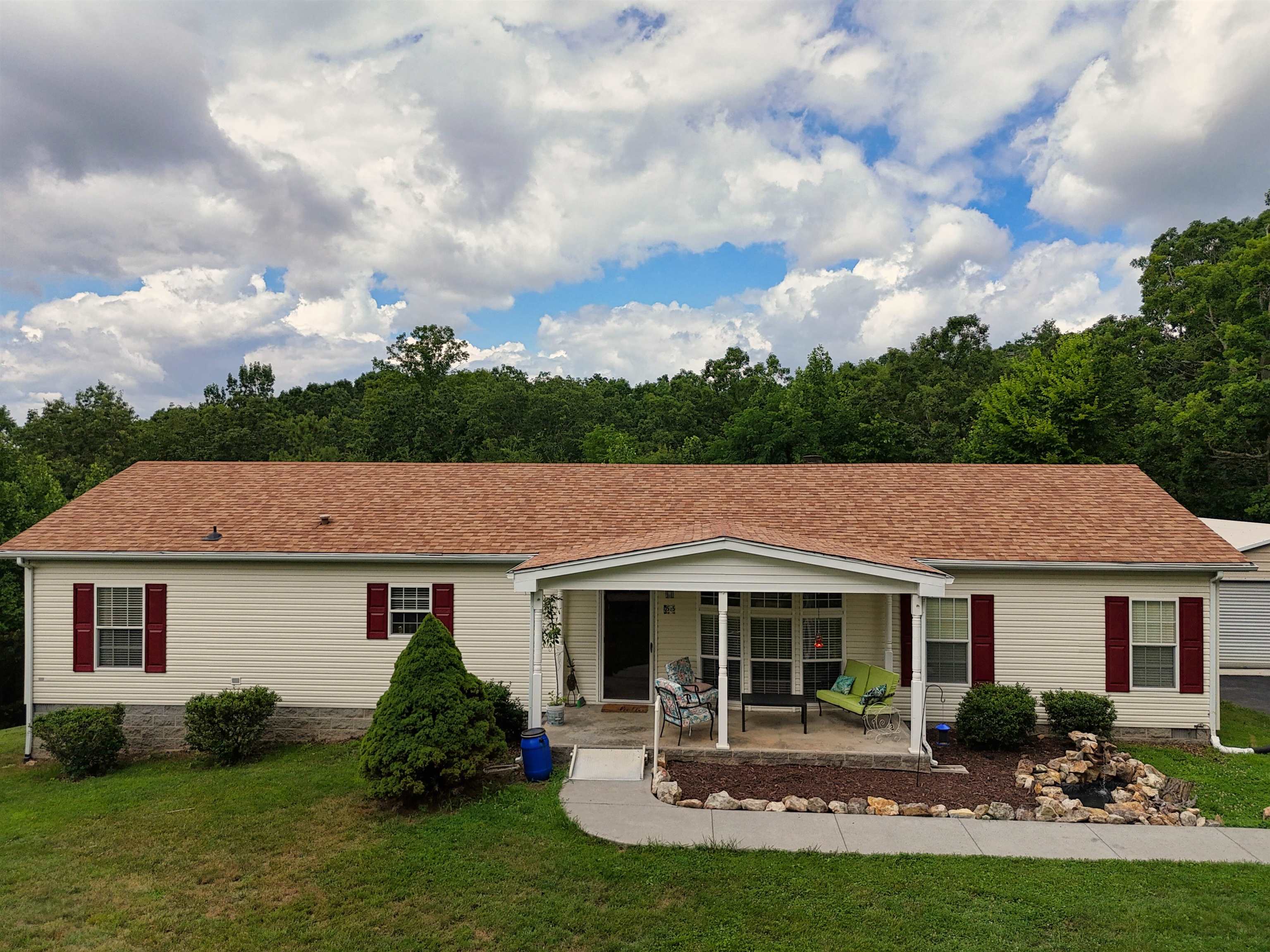2545 PEPPERS FRY Road NW