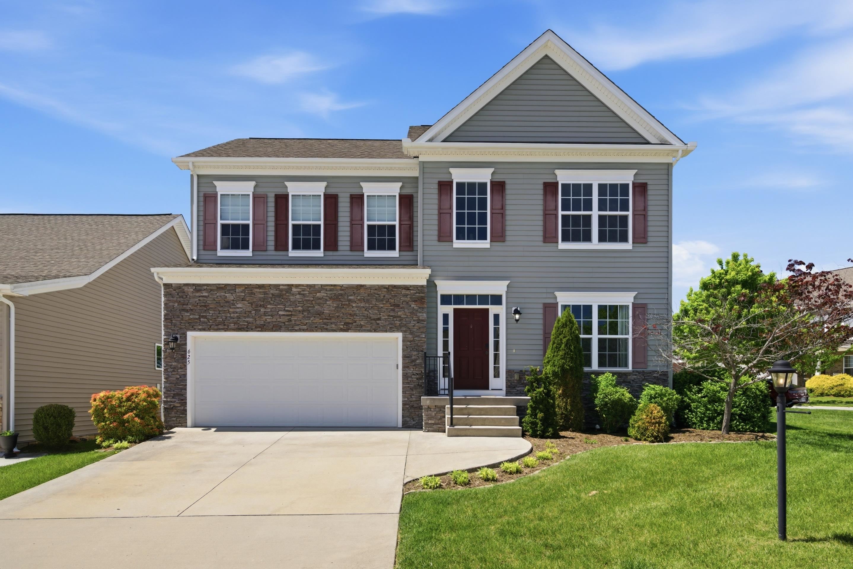 625 Dewdrop Lane