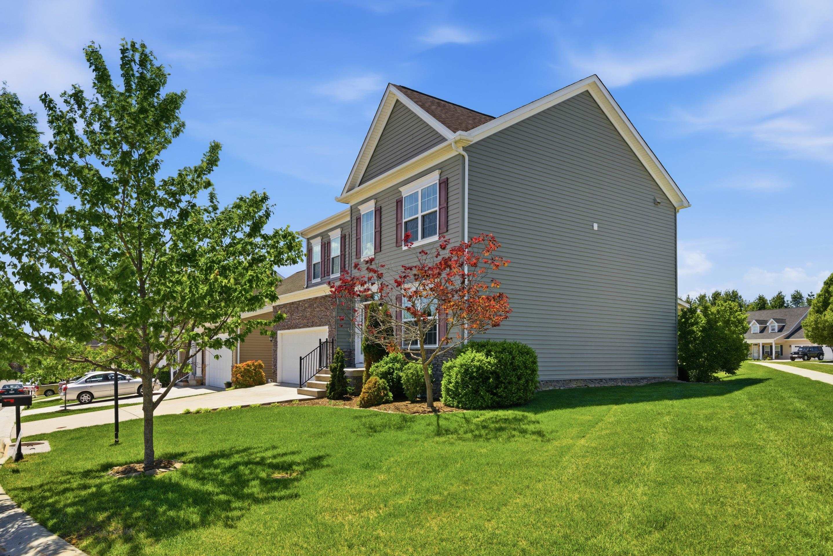 625 Dewdrop Lane