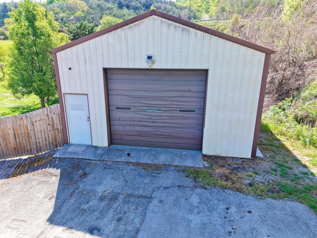 428 Maybrook Road