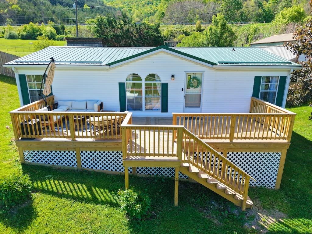 428 Maybrook Road