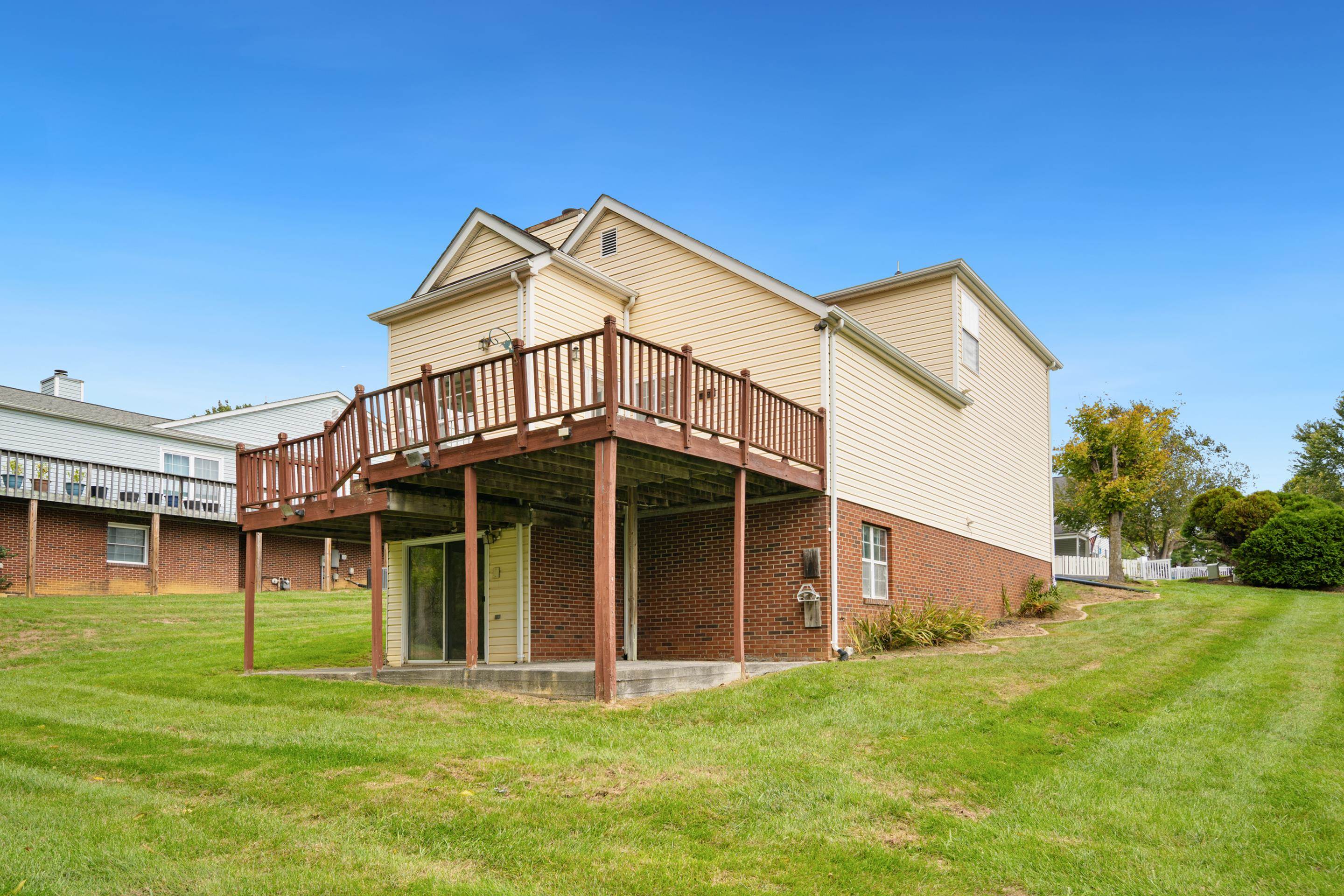 1630 Sleepy Hollow Road