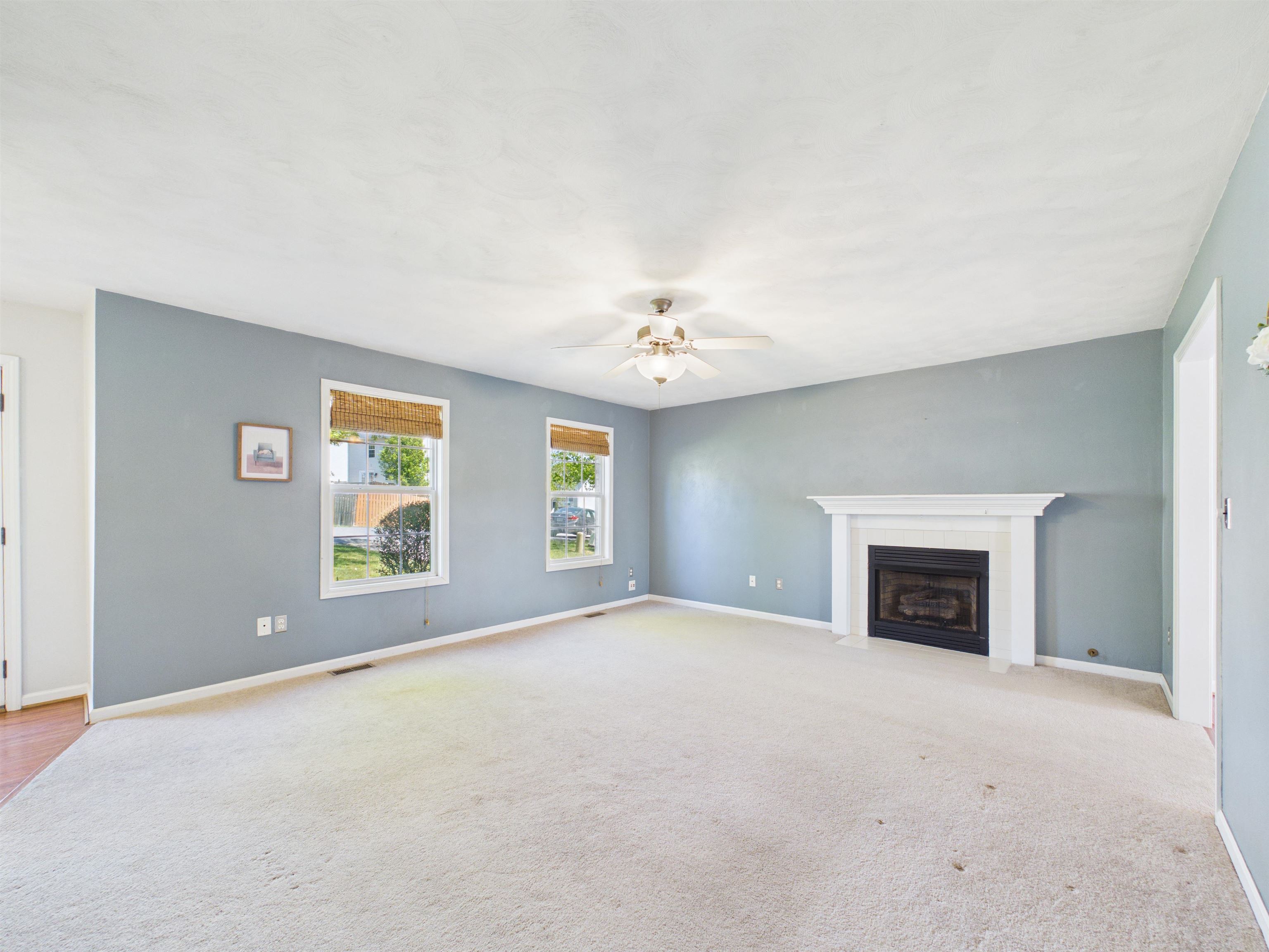 215 Sequoia Circle NW