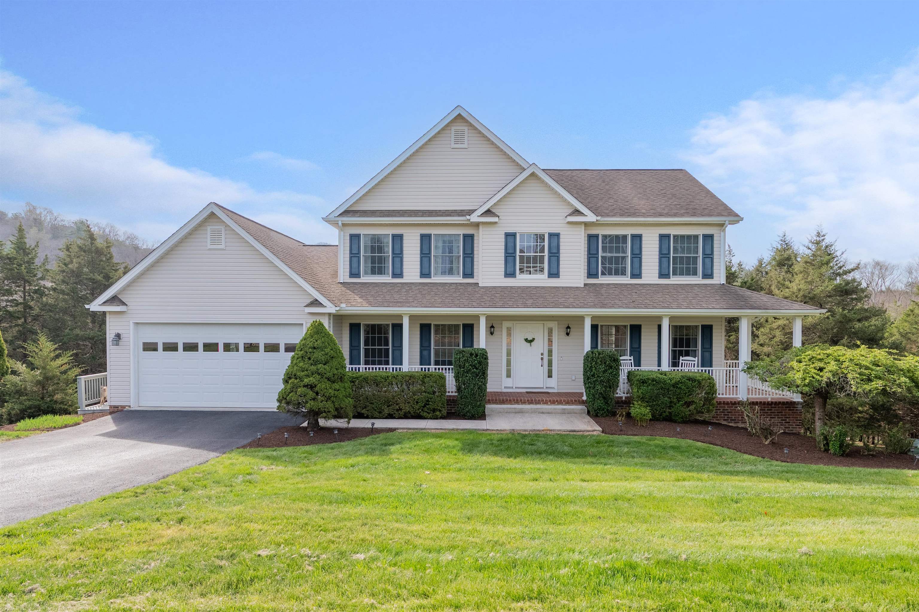 2041 Plank Drive