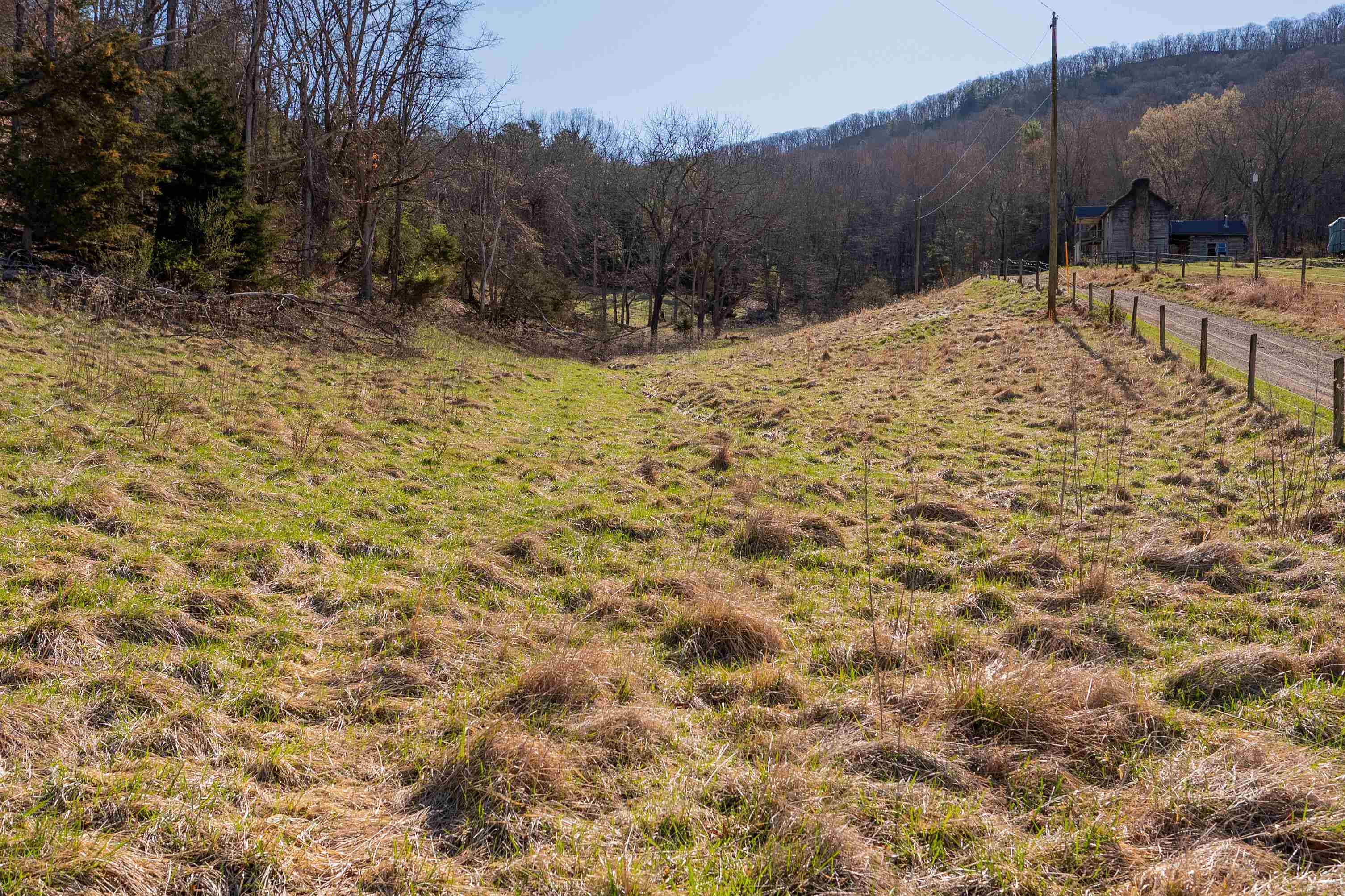 Pearisburg, Virginia 24134, United States, ,Land,Pending,99613