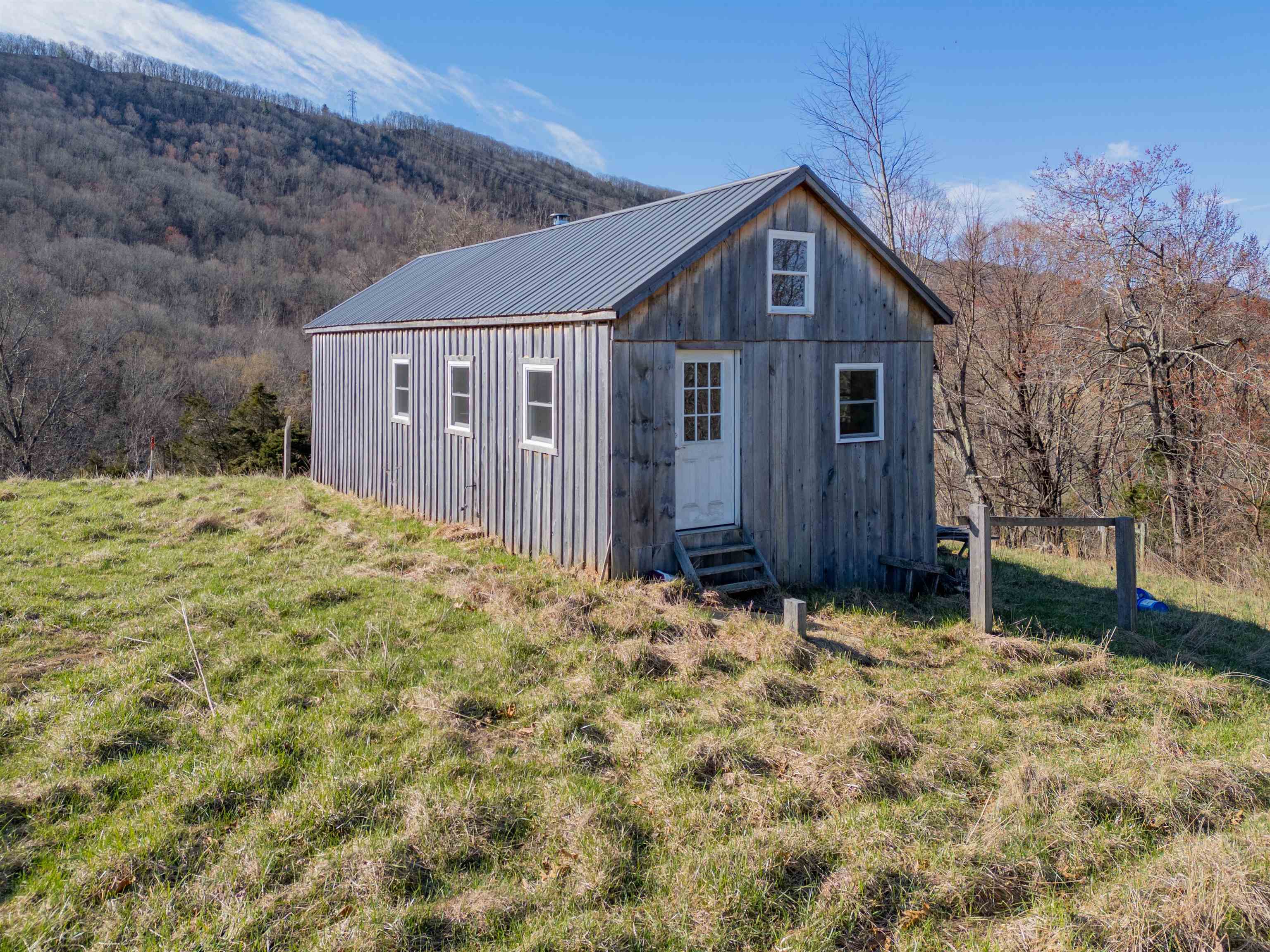 Pearisburg, Virginia 24134, United States, ,Land,Pending,99613