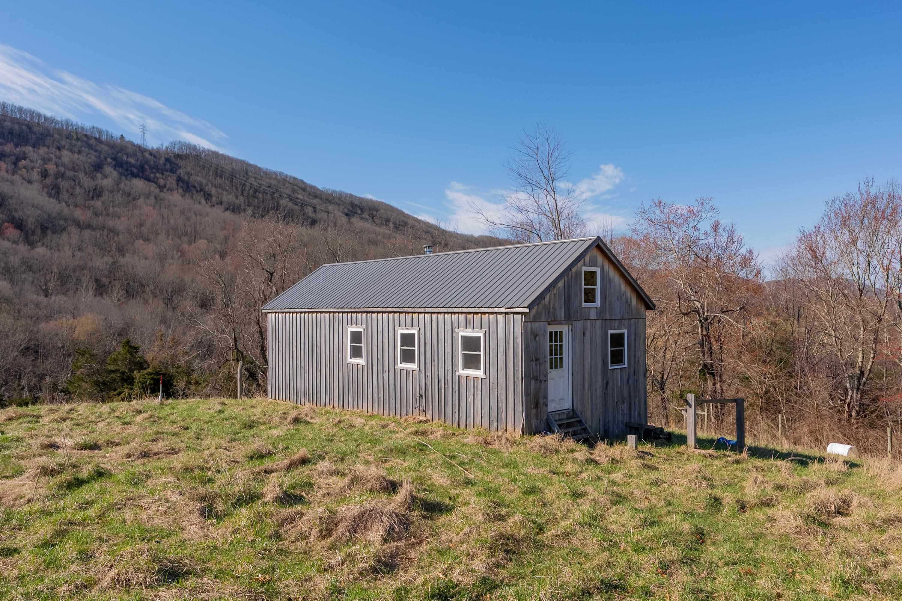 Pearisburg, Virginia 24134, United States, ,Land,Pending,99613