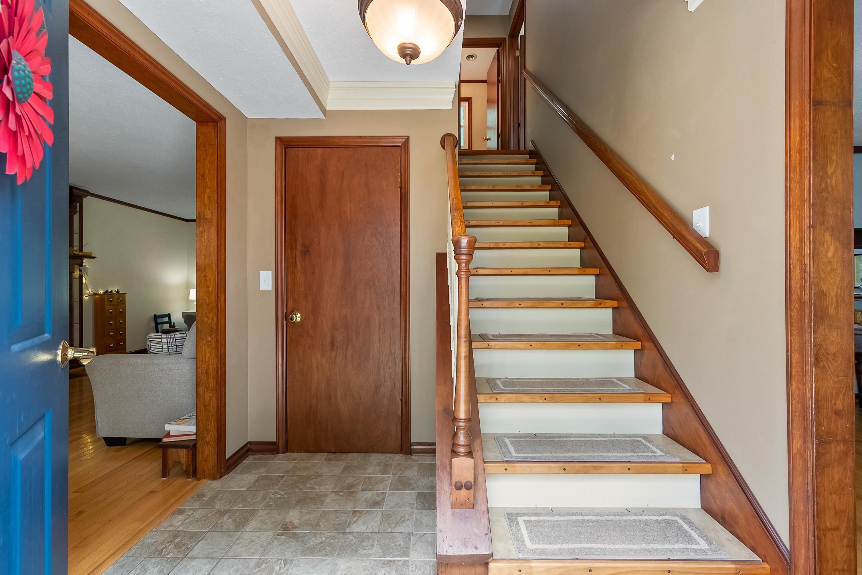 Christiansburg, Virginia 24073, United States, 3 Bedrooms Bedrooms, ,3 BathroomsBathrooms,Residential,Pending,195789