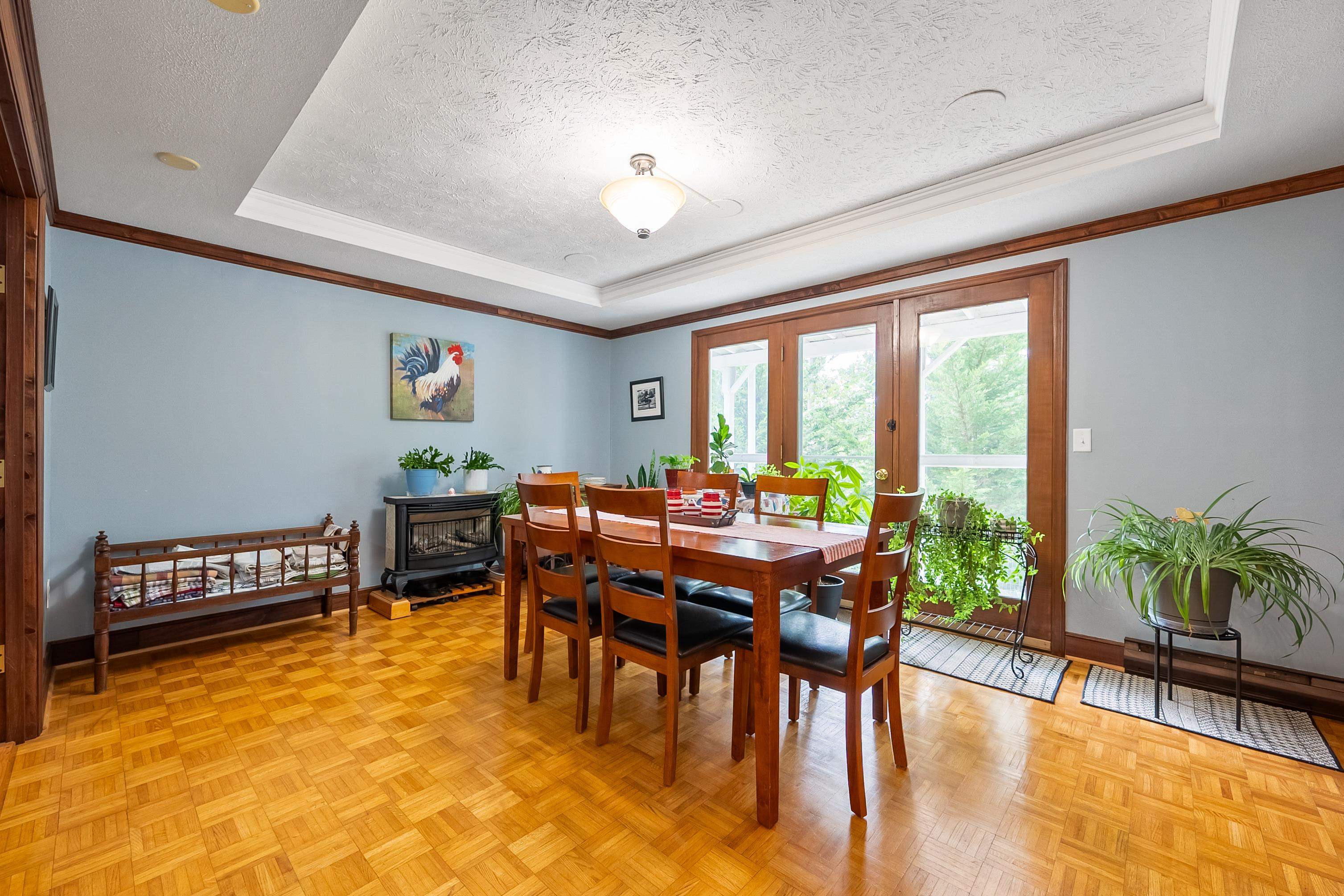 Christiansburg, Virginia 24073, United States, 3 Bedrooms Bedrooms, ,3 BathroomsBathrooms,Residential,Pending,195789