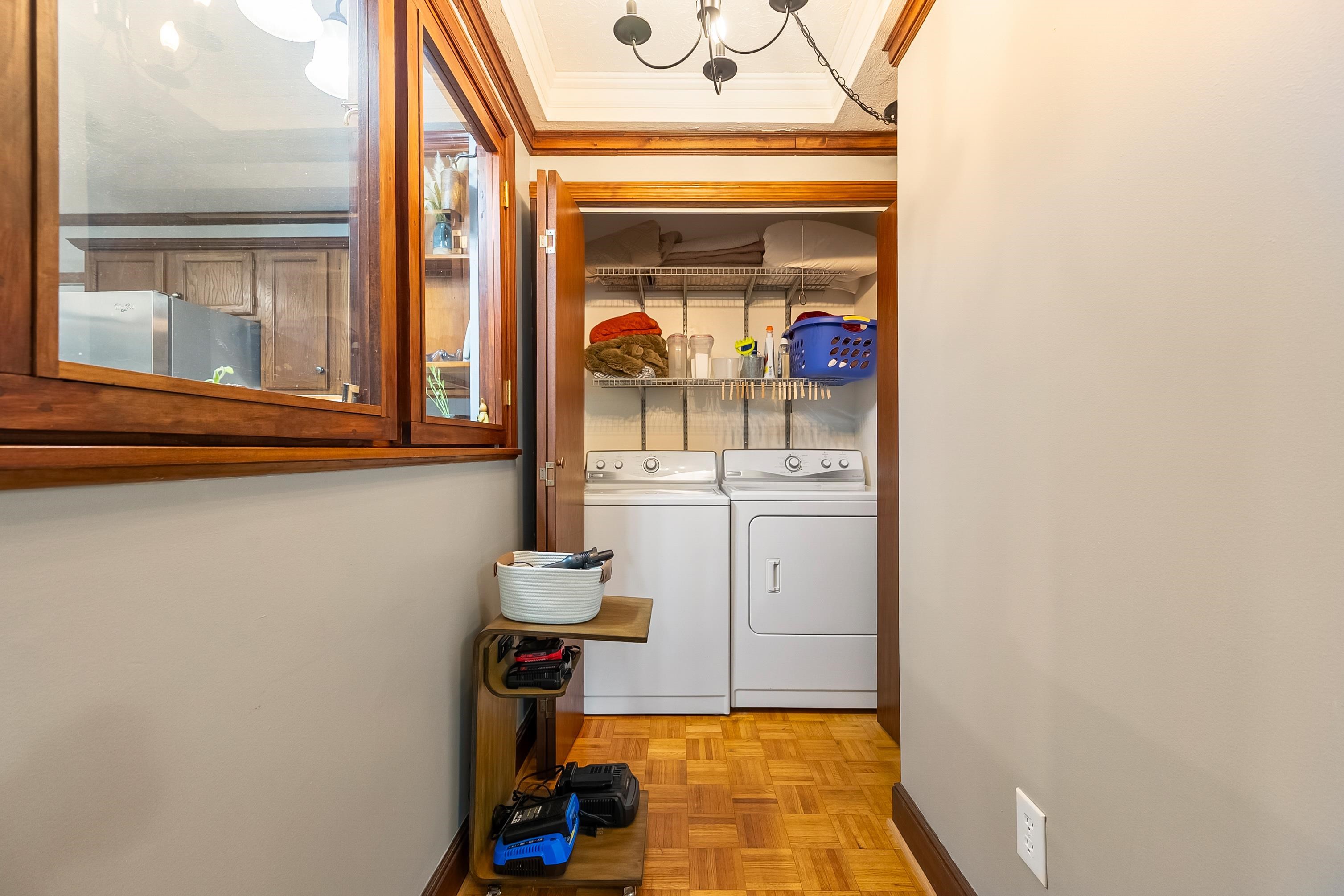 Christiansburg, Virginia 24073, United States, 3 Bedrooms Bedrooms, ,3 BathroomsBathrooms,Residential,Pending,195789