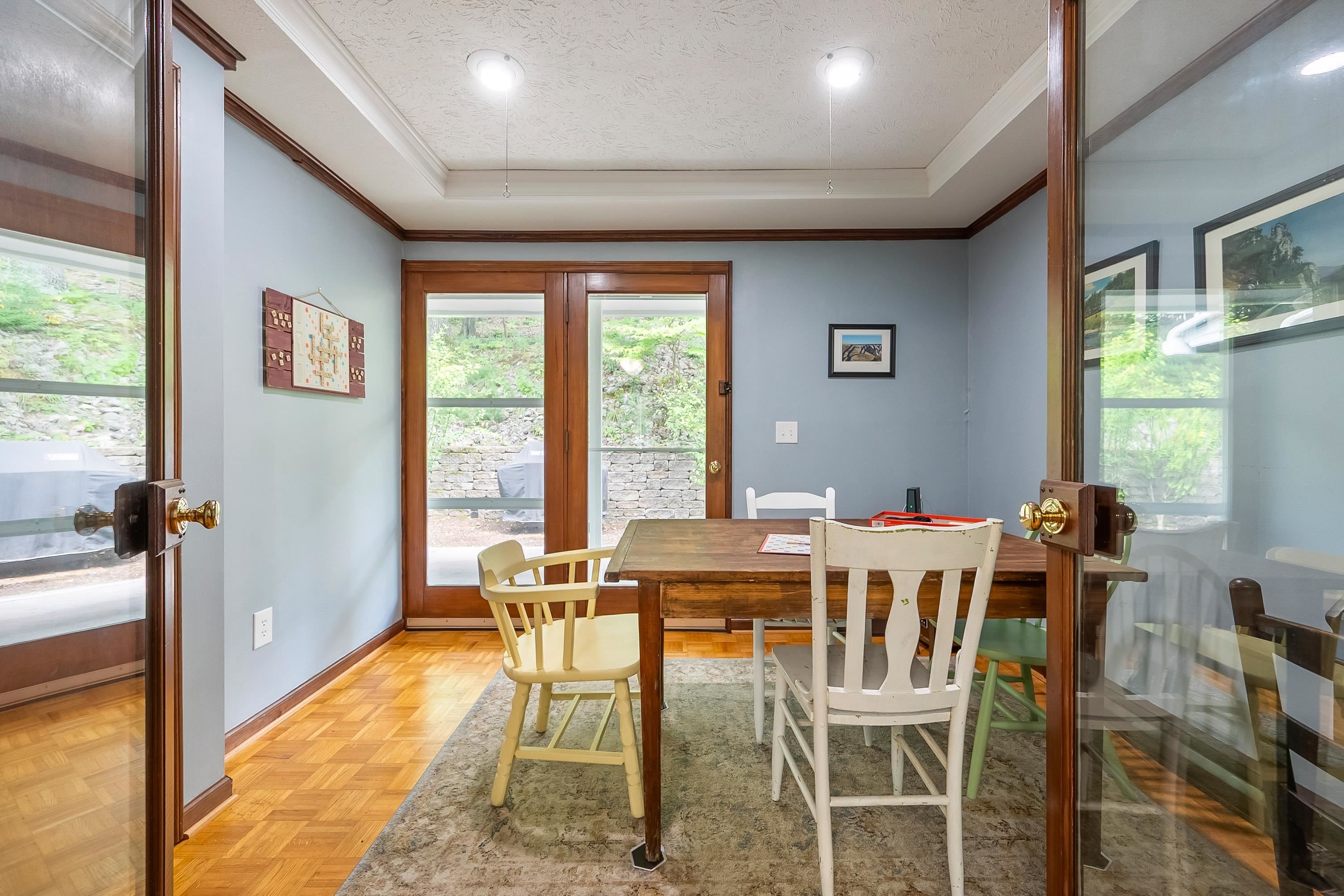 Christiansburg, Virginia 24073, United States, 3 Bedrooms Bedrooms, ,3 BathroomsBathrooms,Residential,Pending,195789