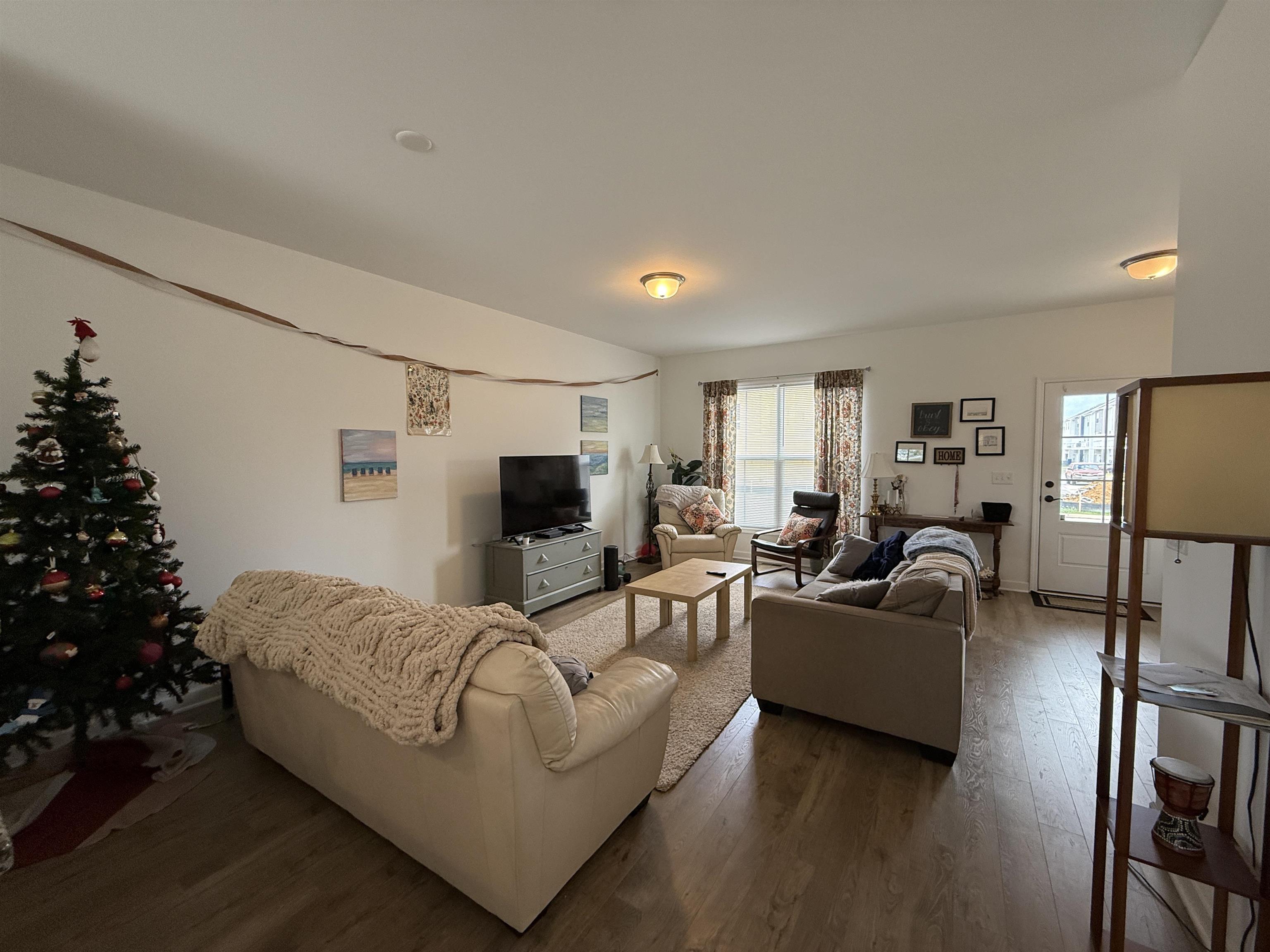 1064 Westhill Parkway