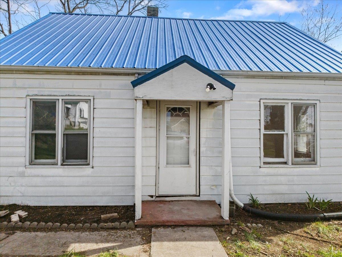 102 Linden Street