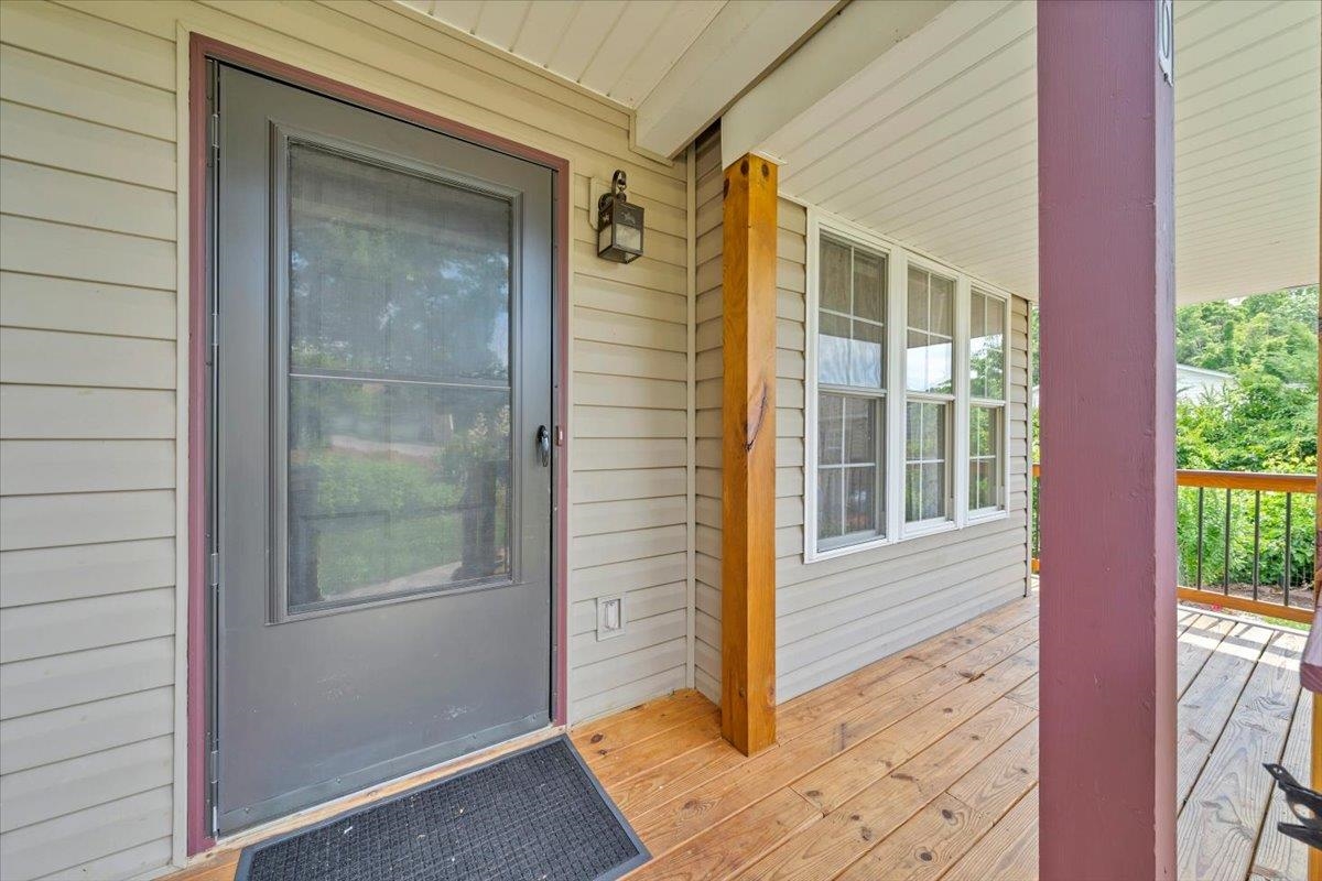 20 Wood Ridge Drive
