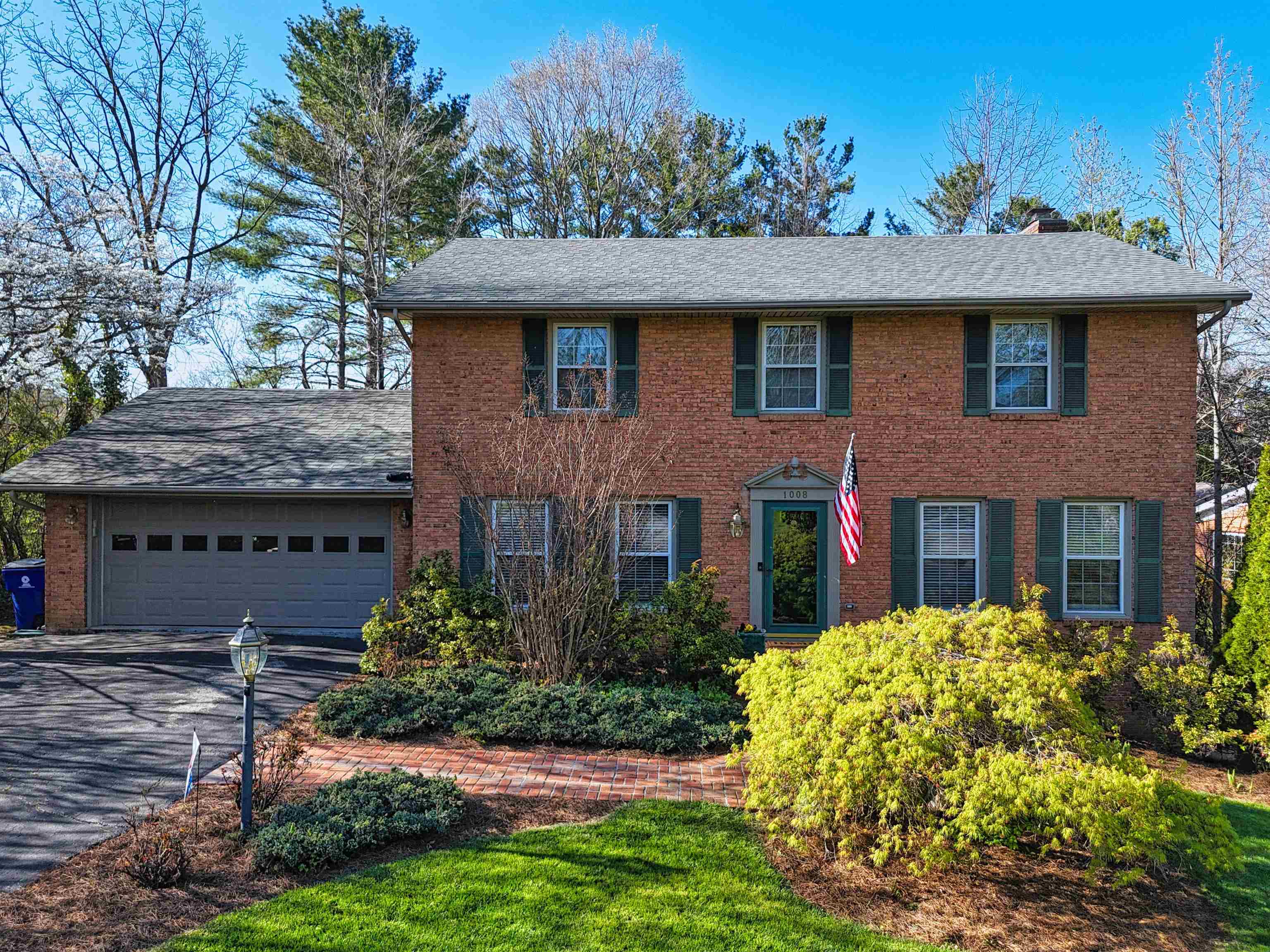 1008 McBryde Lane