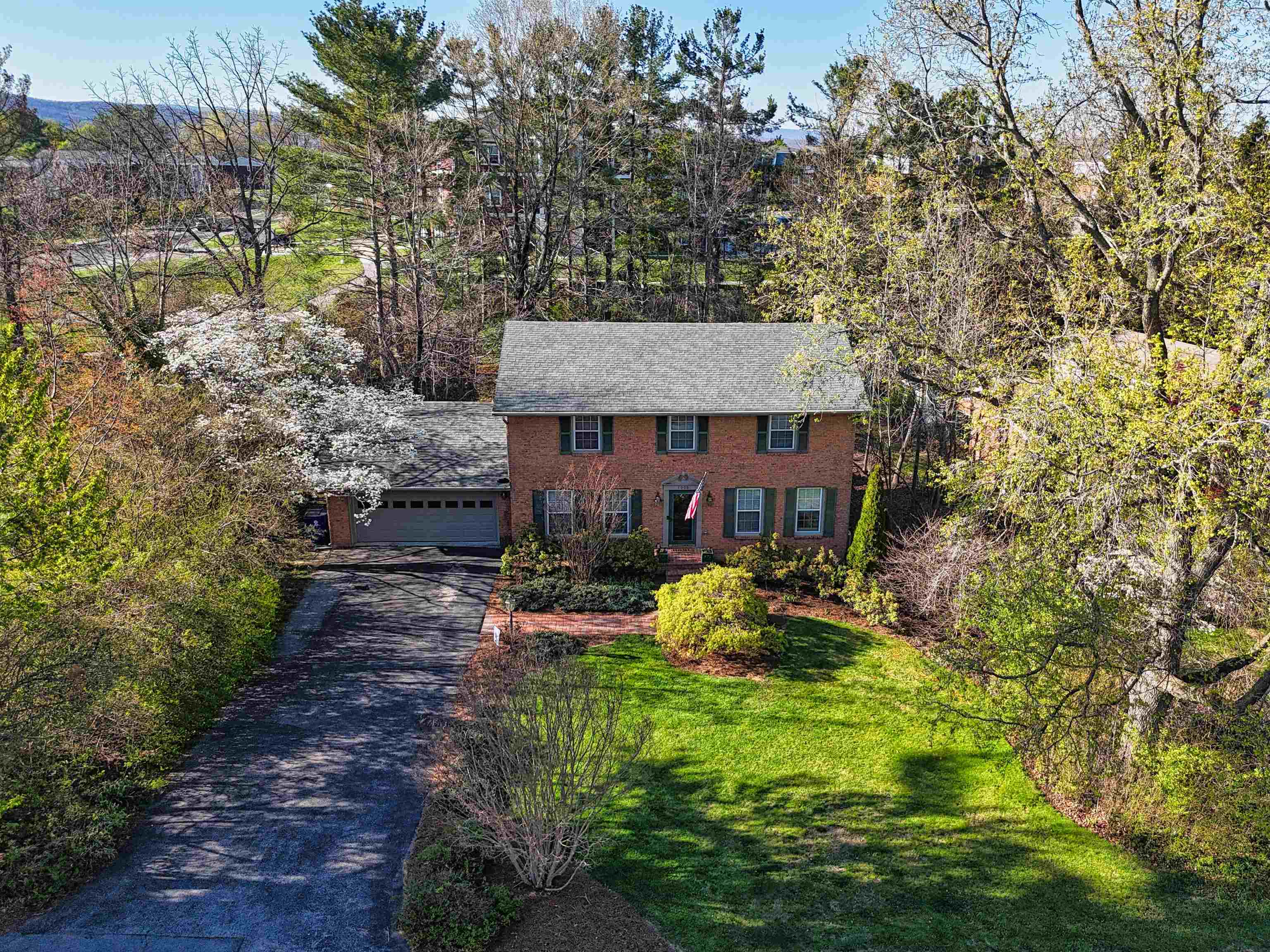 1008 McBryde Lane
