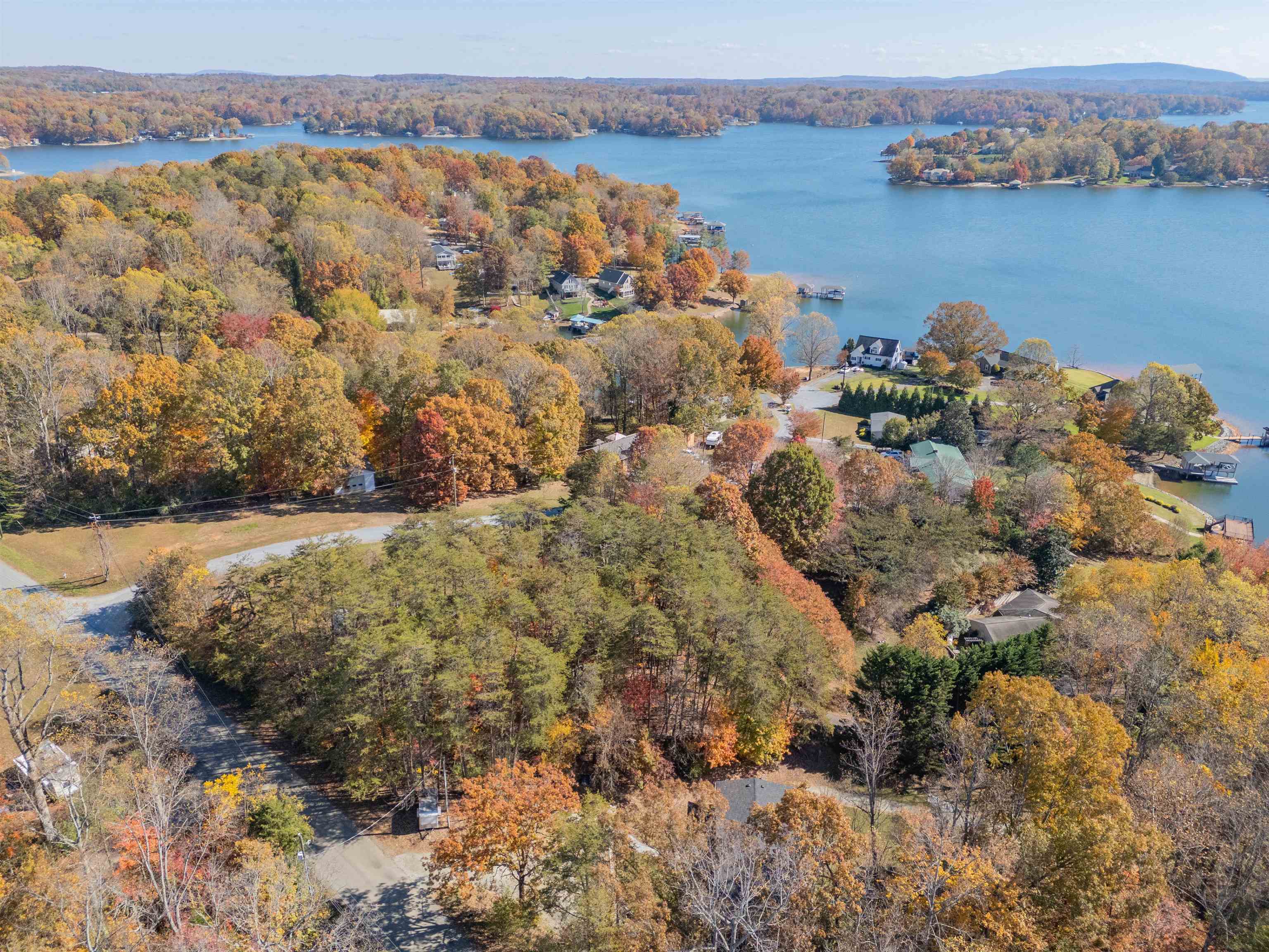 Moneta, Virginia 24121, United States, ,Land,Active,249014