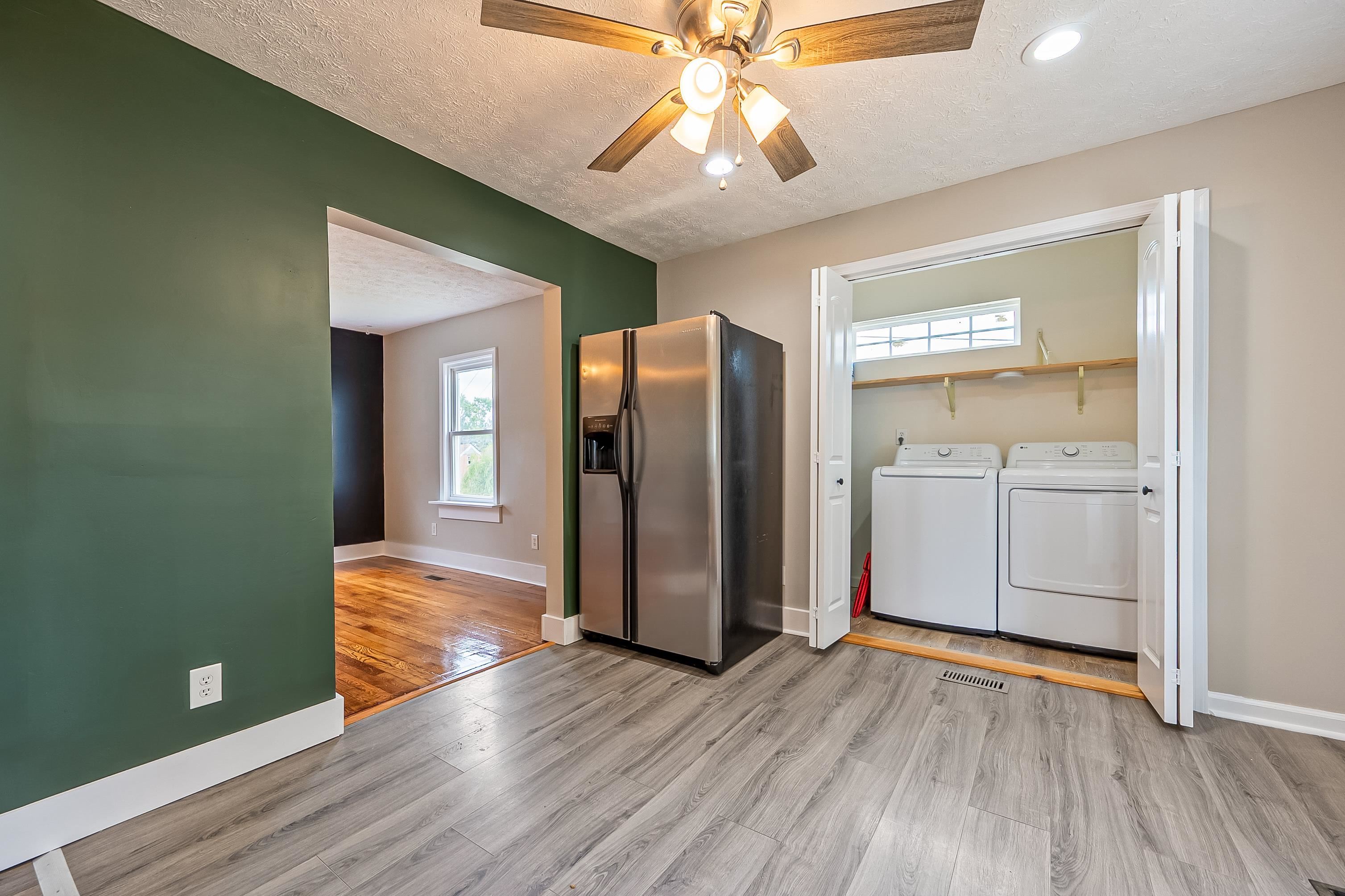 Radford, Virginia 24141, United States, 2 Bedrooms Bedrooms, ,1 BathroomBathrooms,Residential,Active,223716