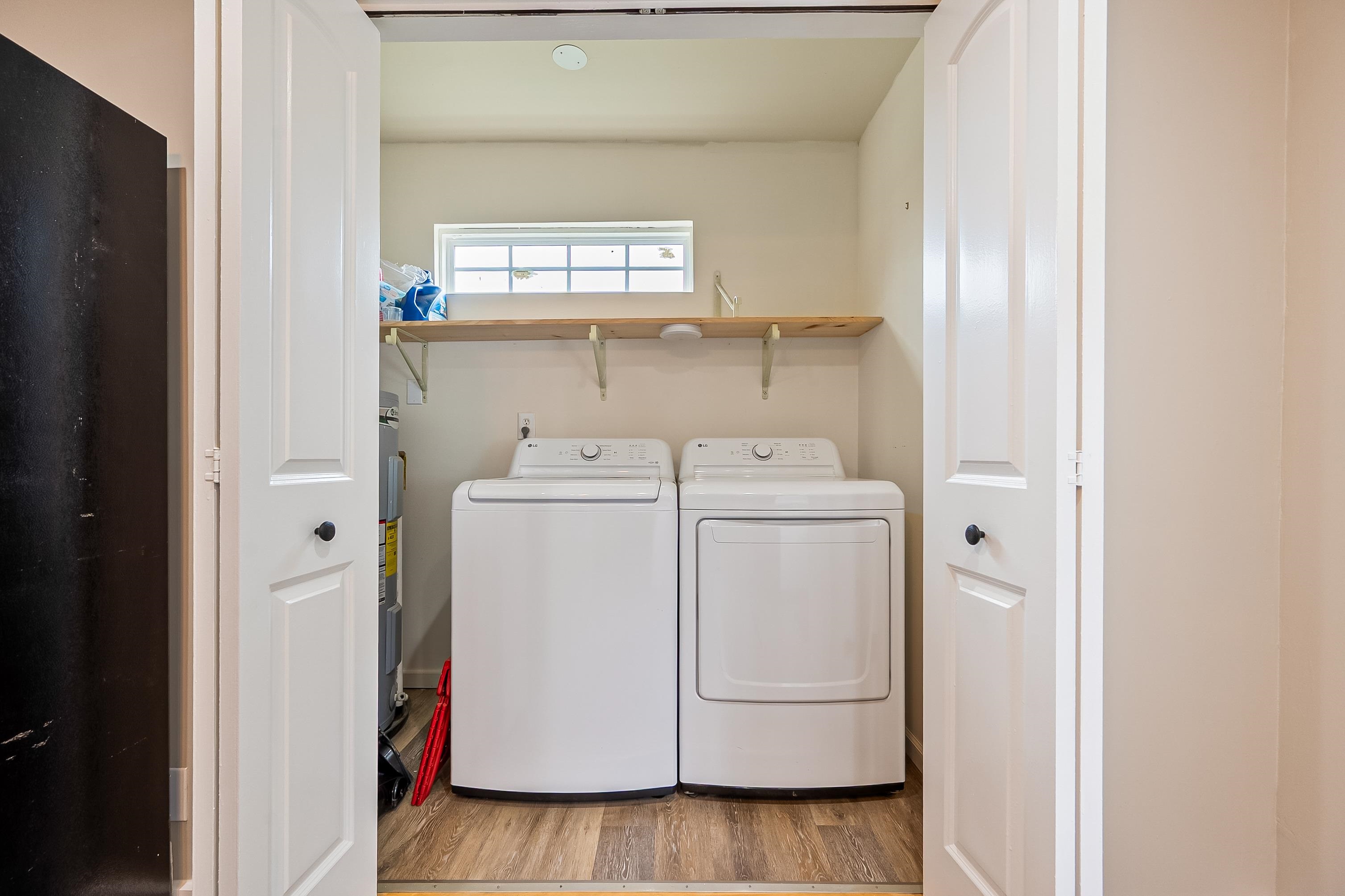 Radford, Virginia 24141, United States, 2 Bedrooms Bedrooms, ,1 BathroomBathrooms,Residential,Active,223716