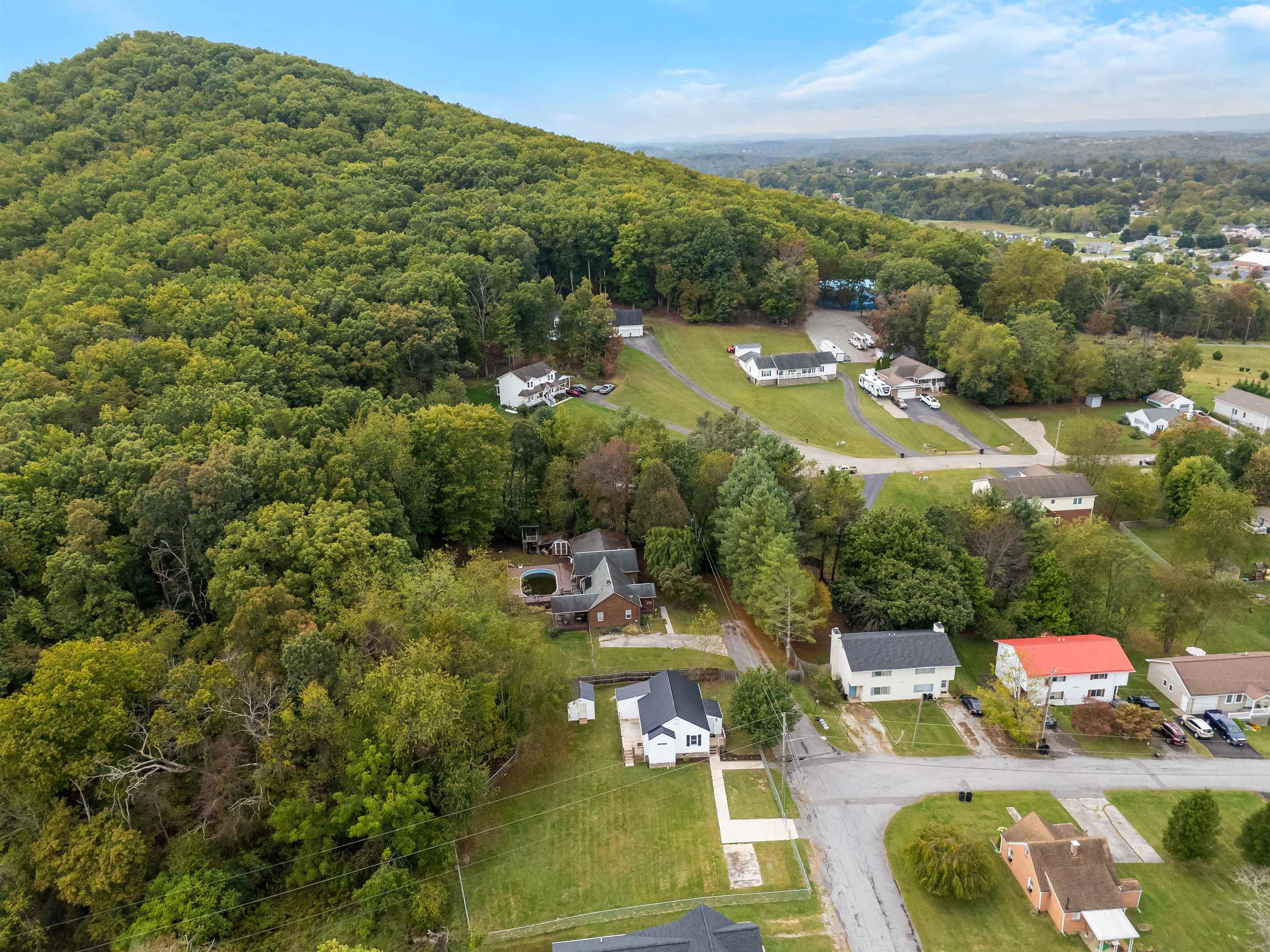 Radford, Virginia 24141, United States, 2 Bedrooms Bedrooms, ,1 BathroomBathrooms,Residential,Active,223716