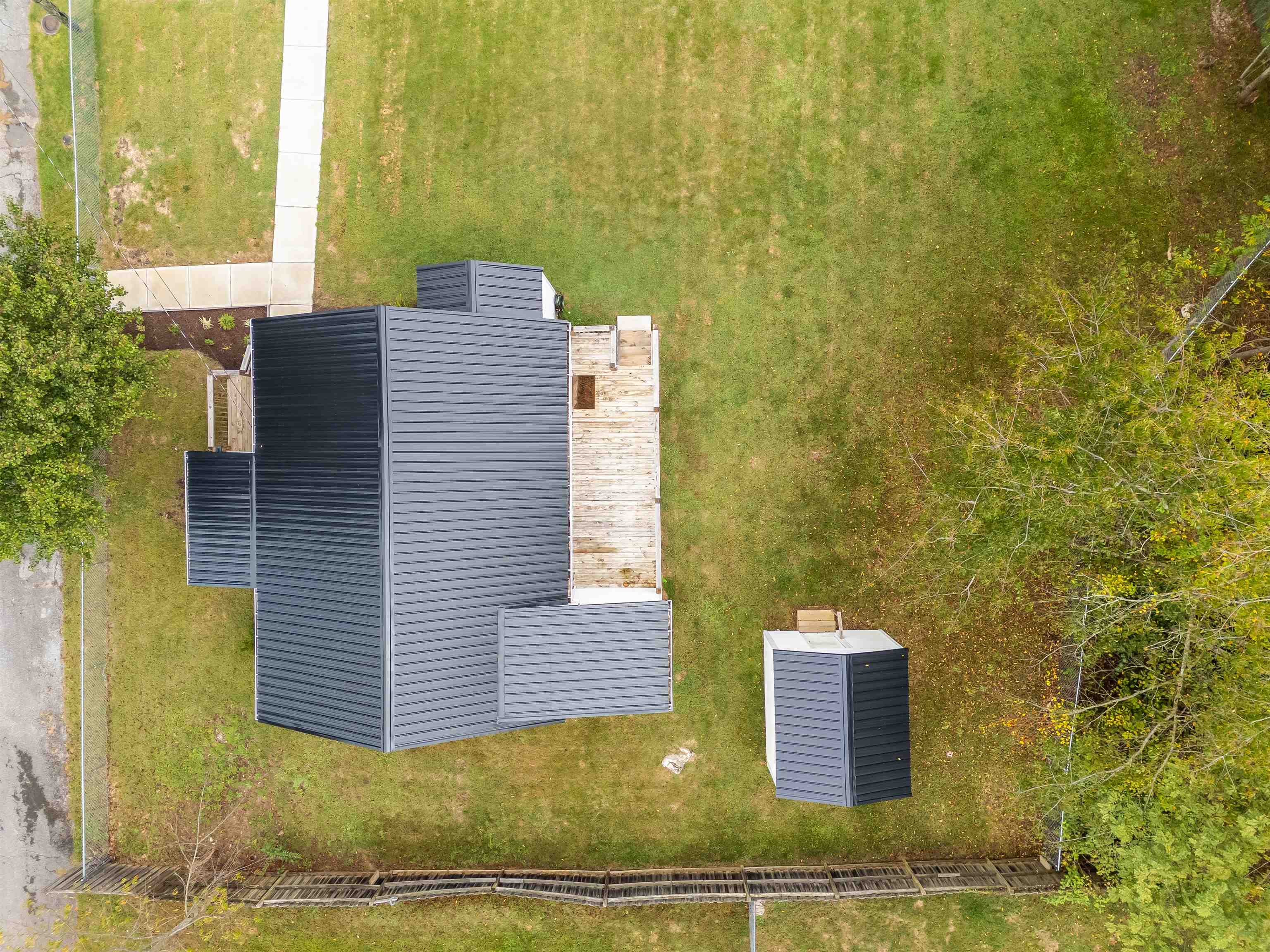 Radford, Virginia 24141, United States, 2 Bedrooms Bedrooms, ,1 BathroomBathrooms,Residential,Active,223716