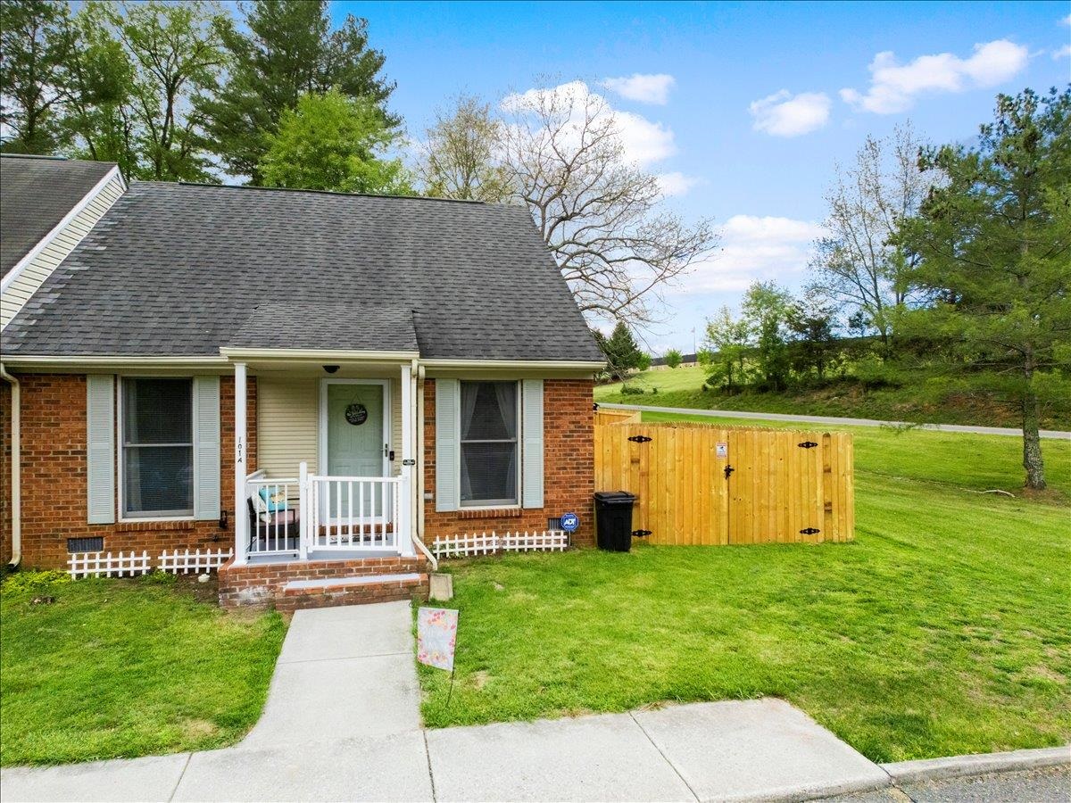 101 LOVELY MOUNT Drive A
