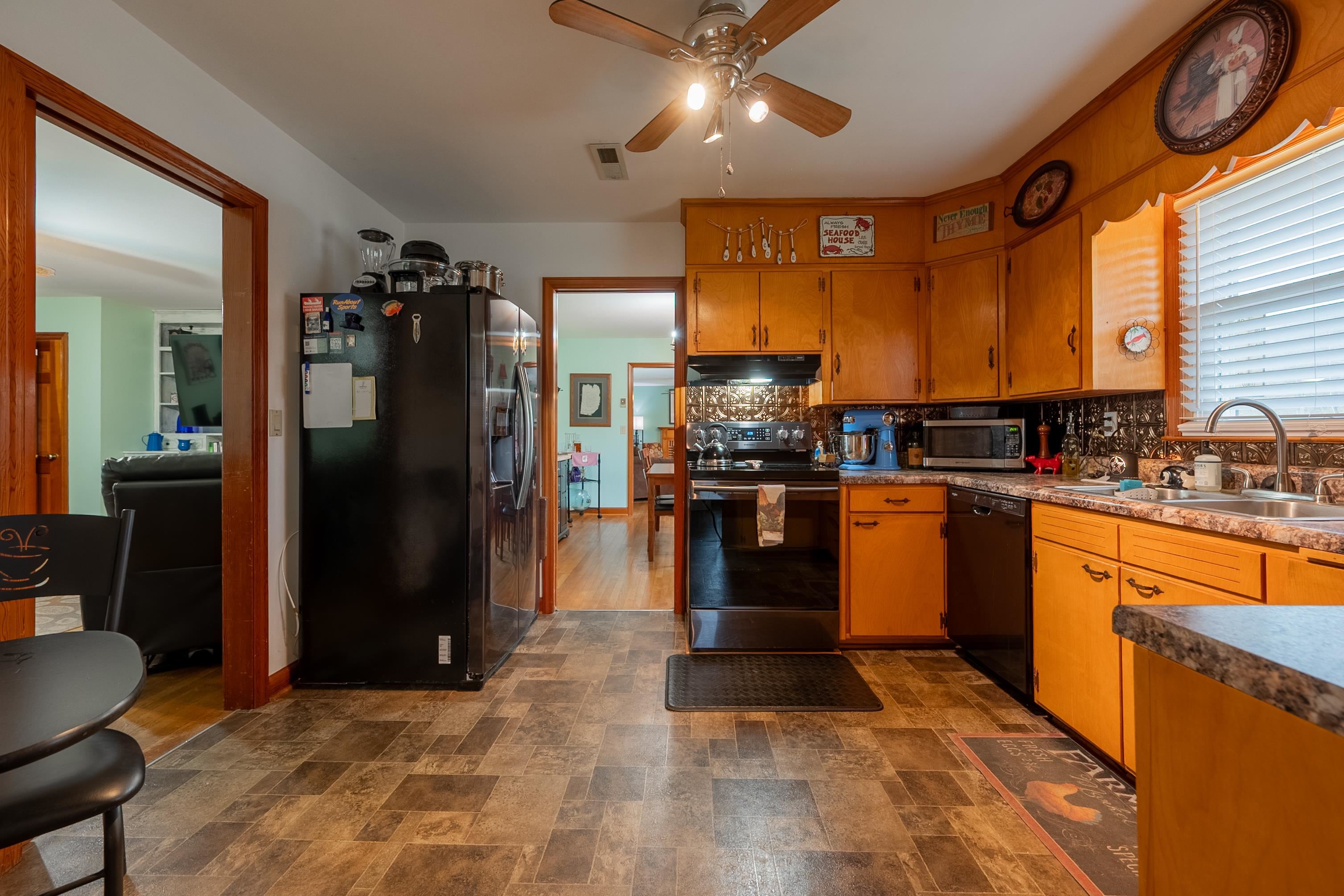 Shawsville, Virginia 24162, United States, 2 Bedrooms Bedrooms, ,2 BathroomsBathrooms,Residential,Active,106907