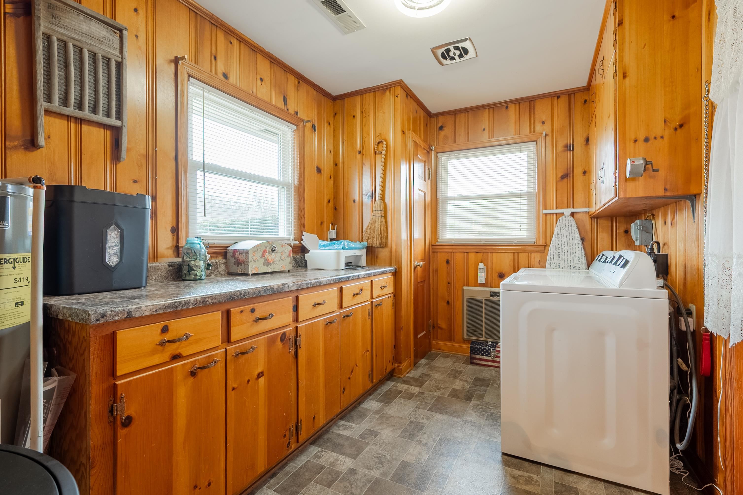 Shawsville, Virginia 24162, United States, 2 Bedrooms Bedrooms, ,2 BathroomsBathrooms,Residential,Active,106907