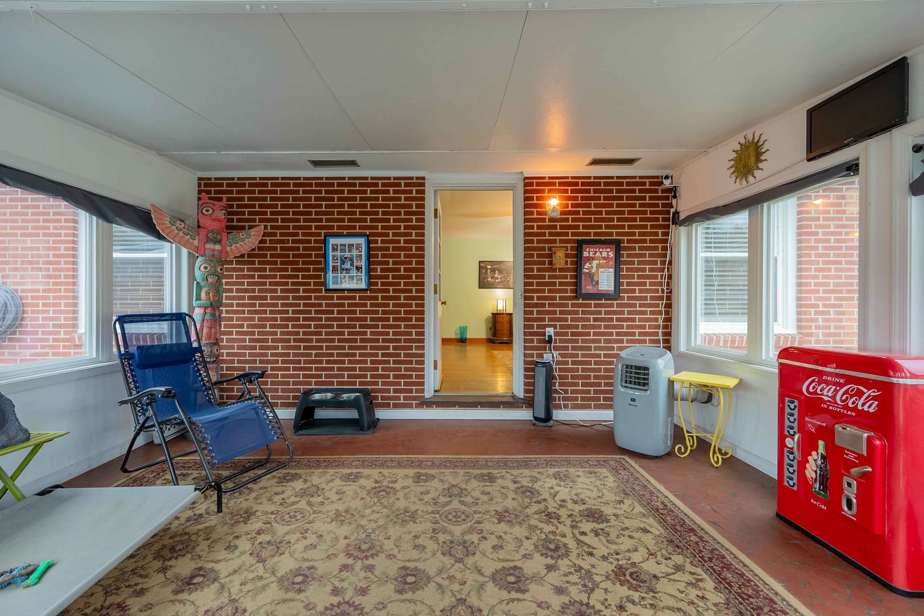 Shawsville, Virginia 24162, United States, 2 Bedrooms Bedrooms, ,2 BathroomsBathrooms,Residential,Active,106907