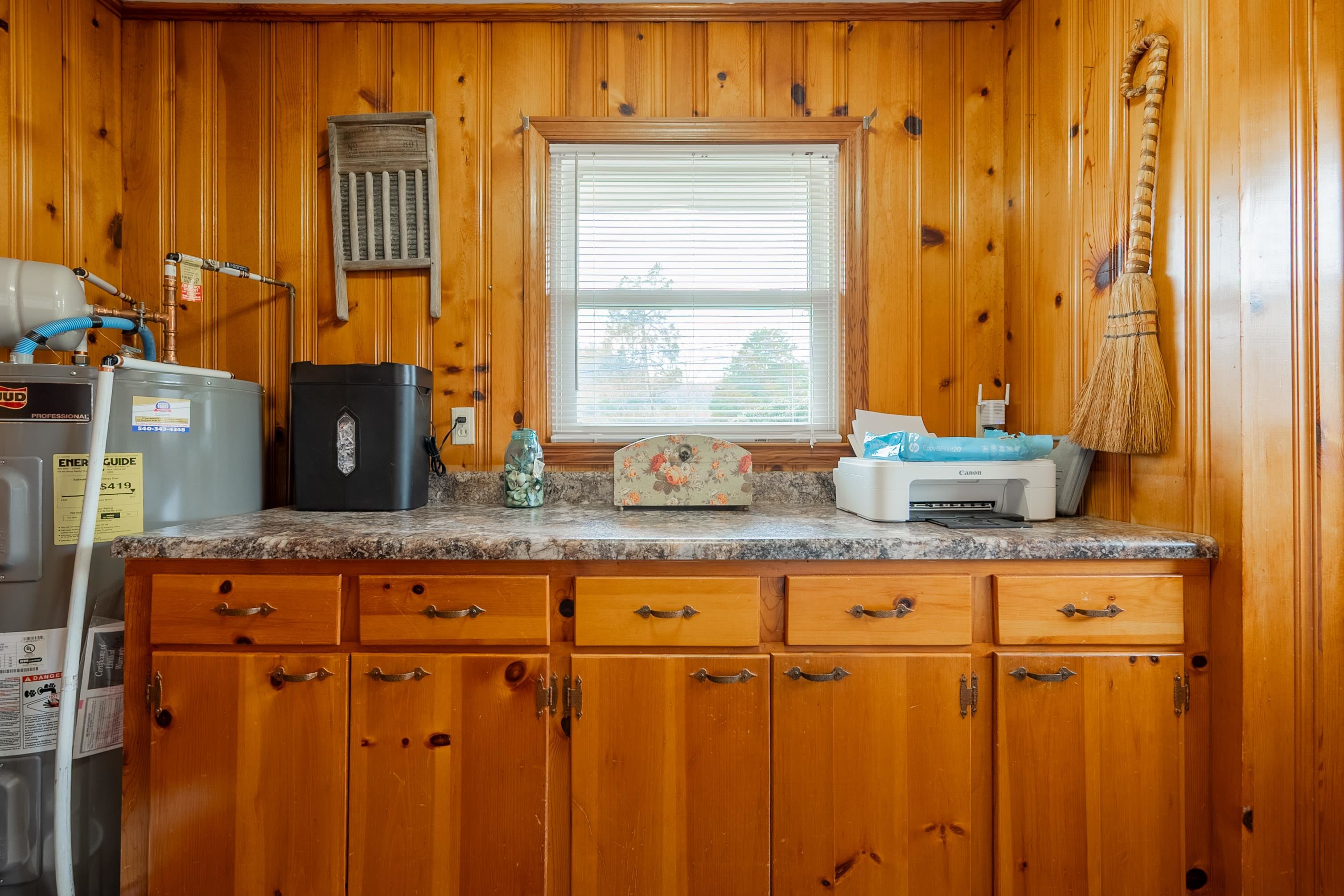 Shawsville, Virginia 24162, United States, 2 Bedrooms Bedrooms, ,2 BathroomsBathrooms,Residential,Active,106907