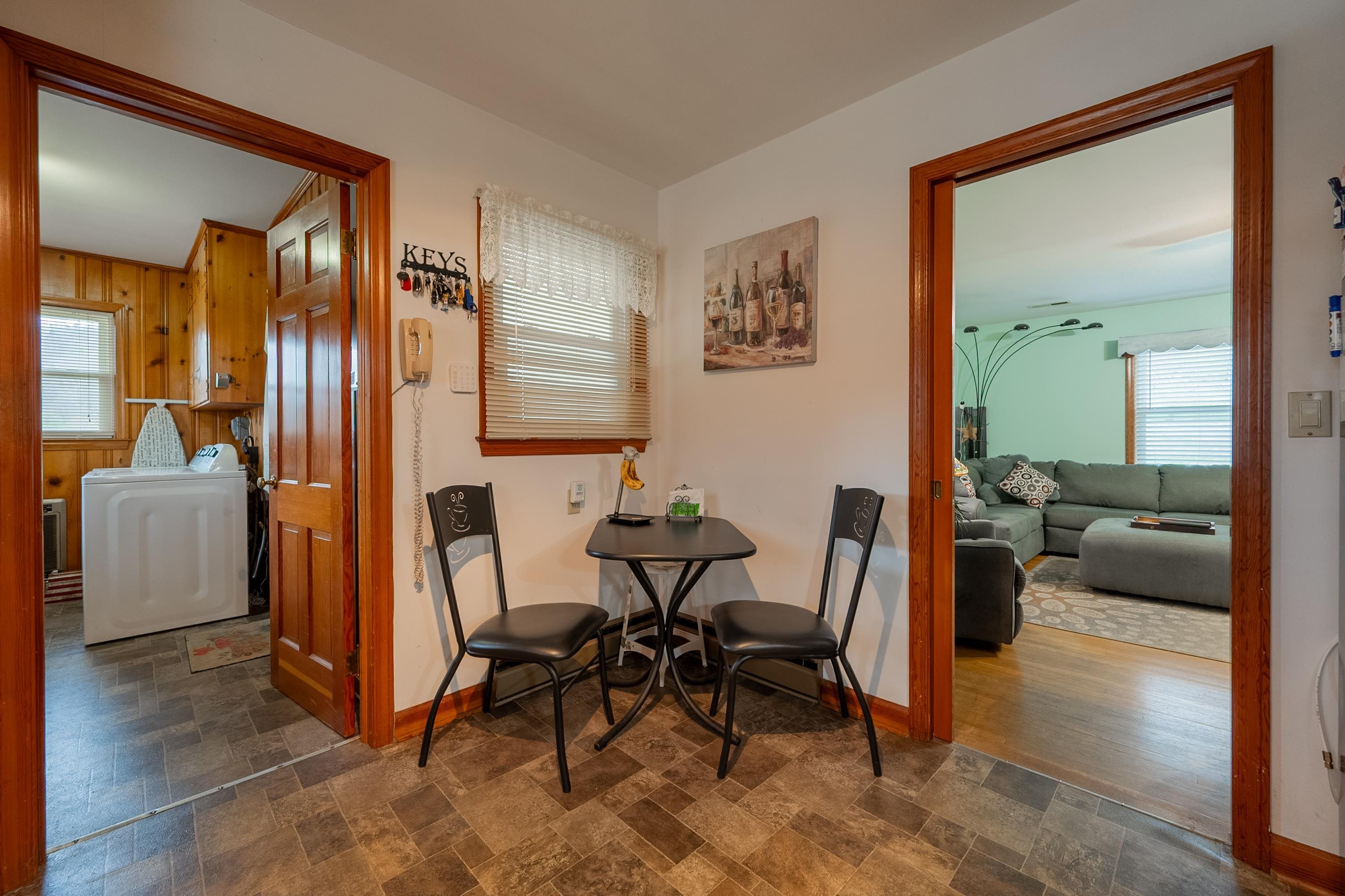 Shawsville, Virginia 24162, United States, 2 Bedrooms Bedrooms, ,2 BathroomsBathrooms,Residential,Active,106907