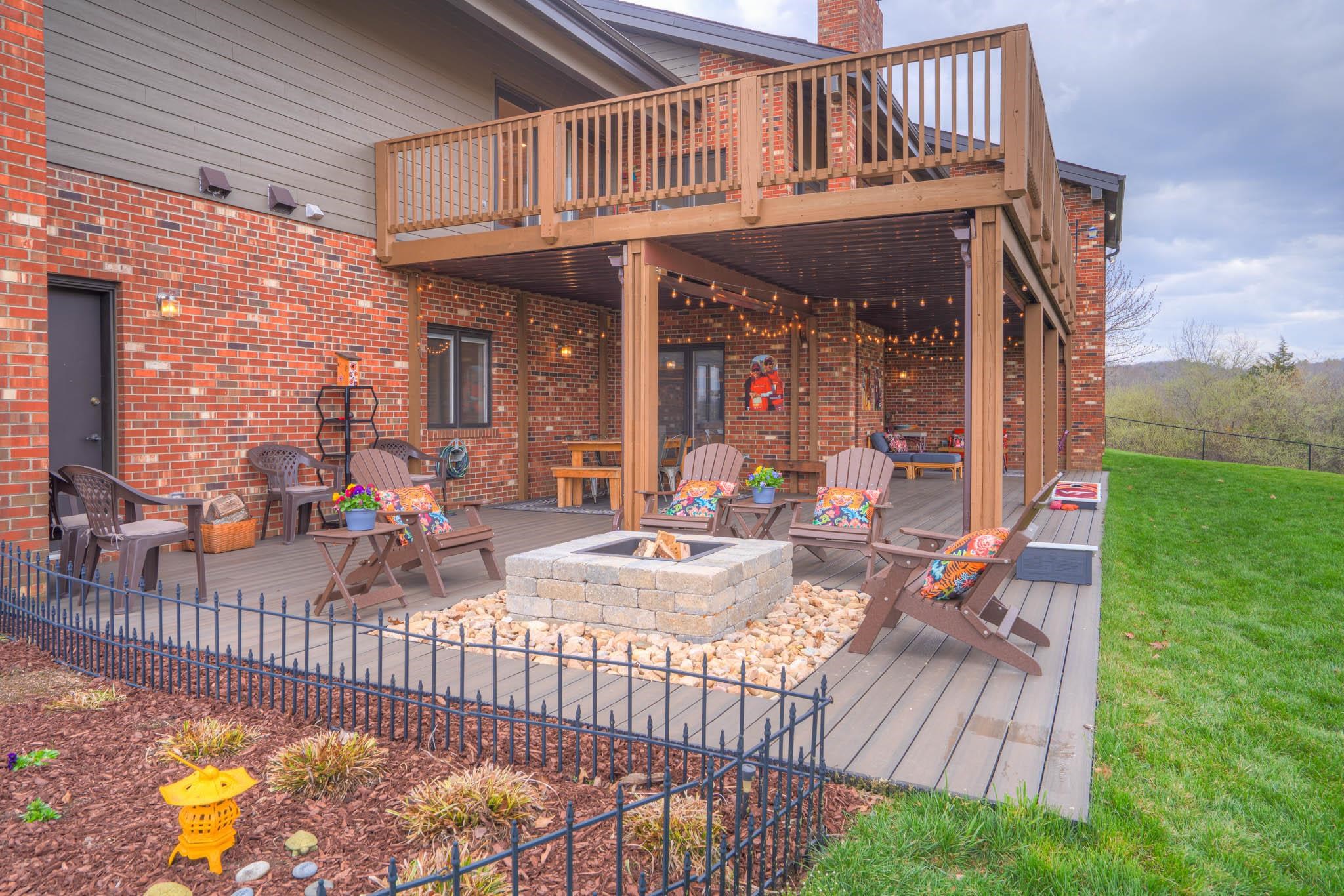 2584 Glade Road