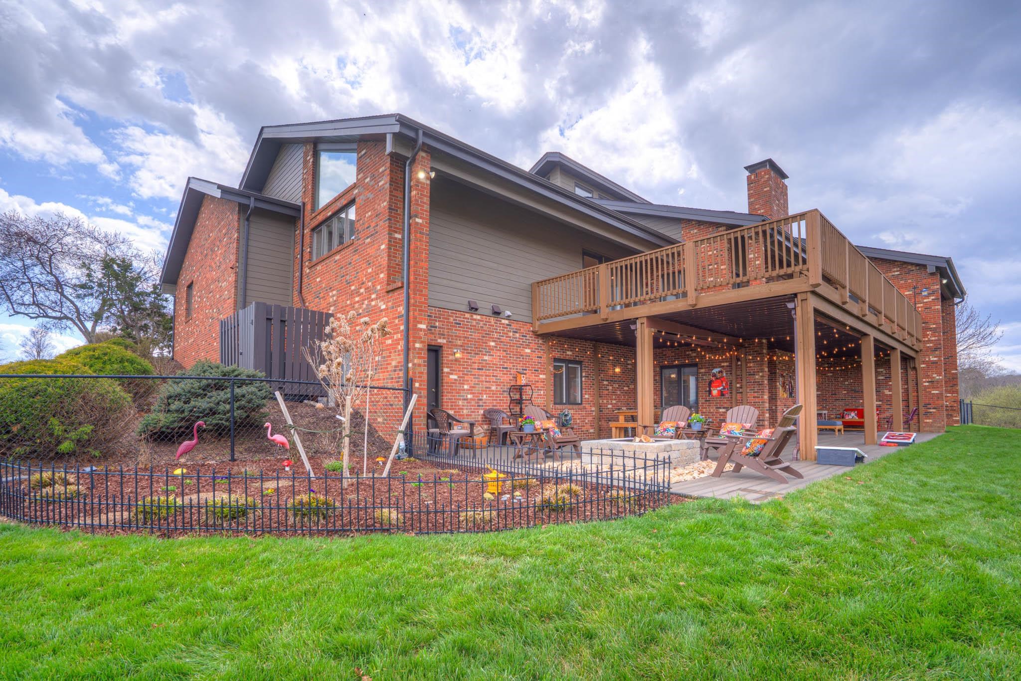 2584 Glade Road